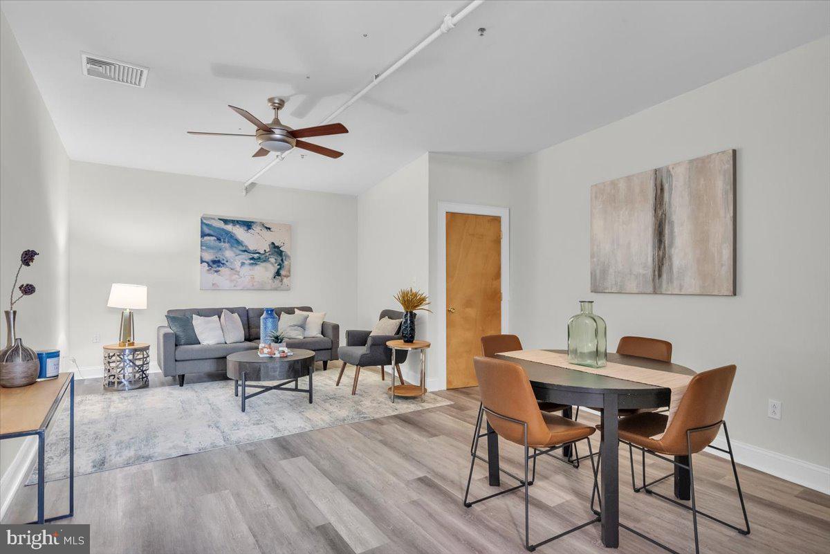 810 N HANCOCK STREET 7