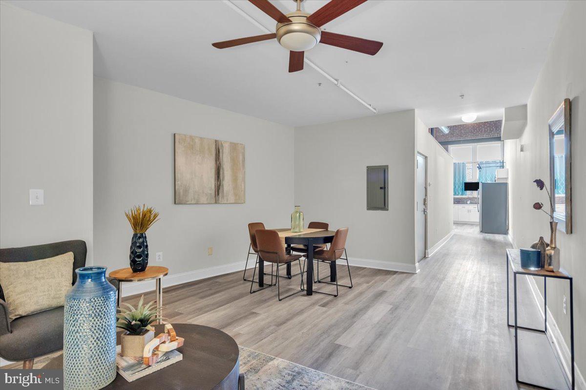 810 N HANCOCK STREET 7