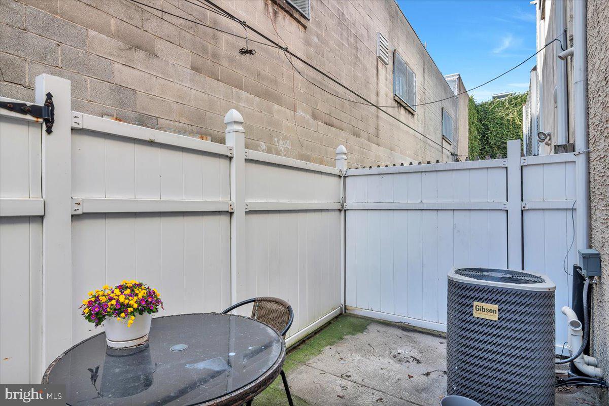 2018 KIMBALL STREET
