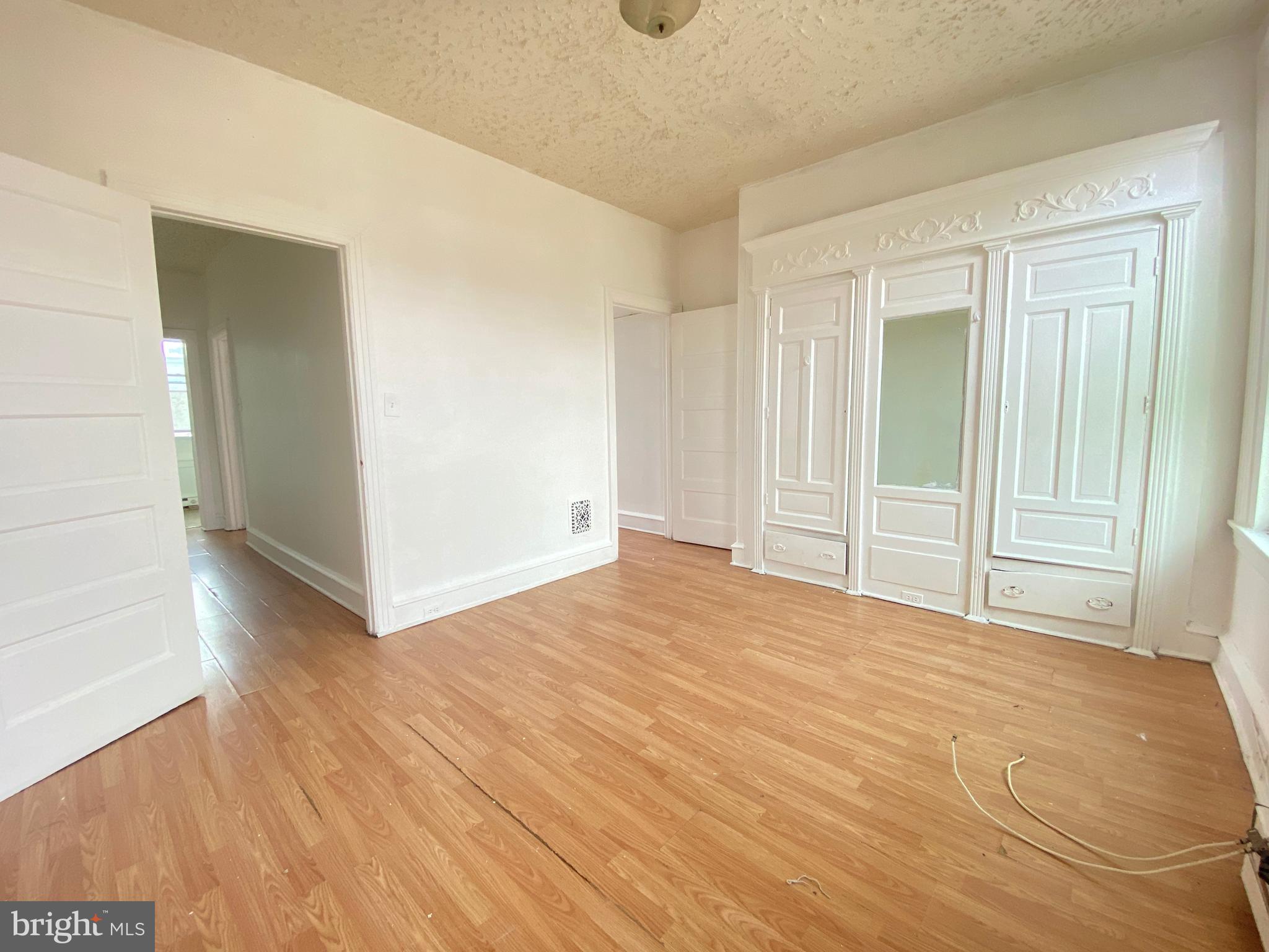 2228 W FIRTH STREET