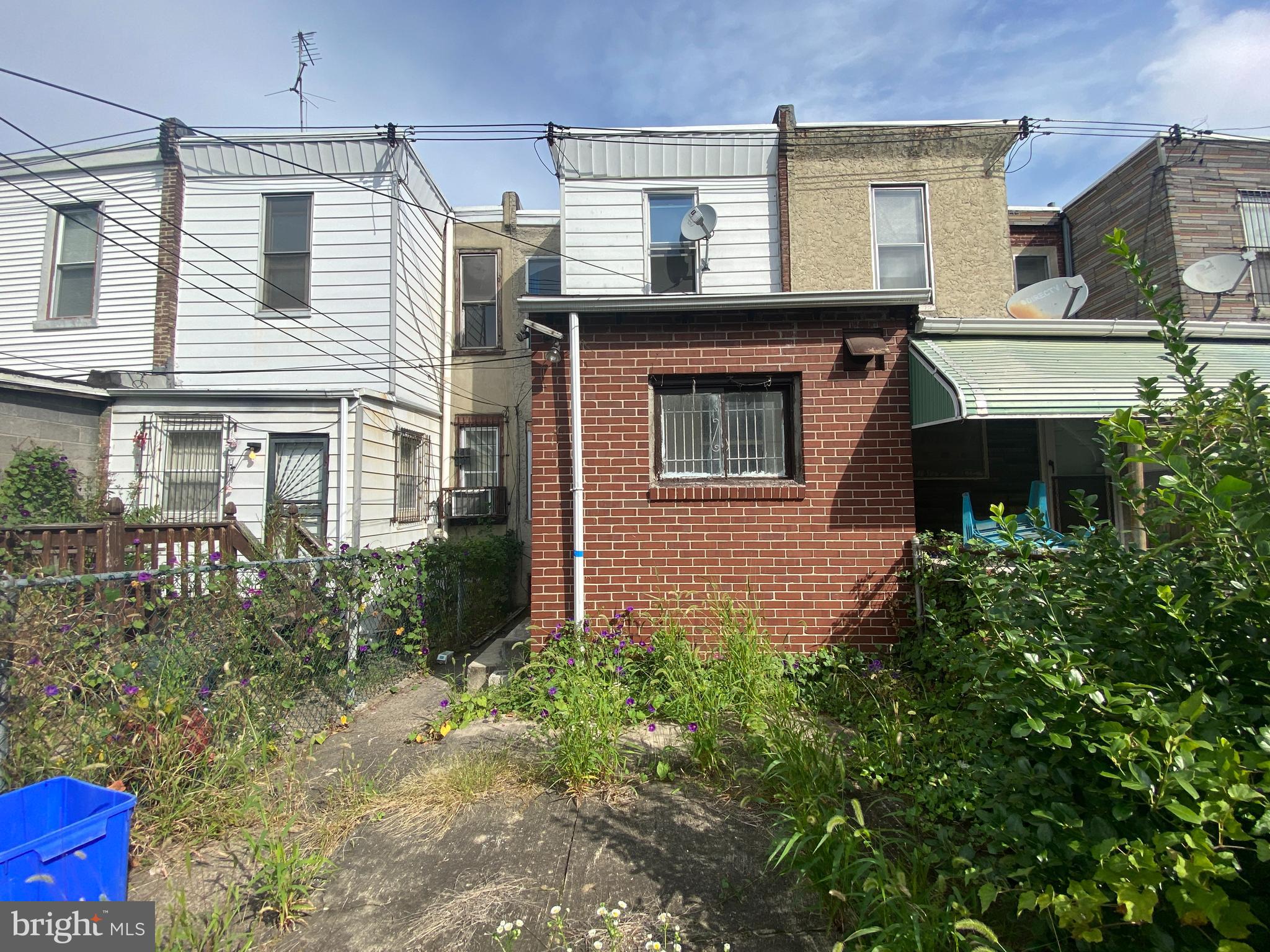 2228 W FIRTH STREET