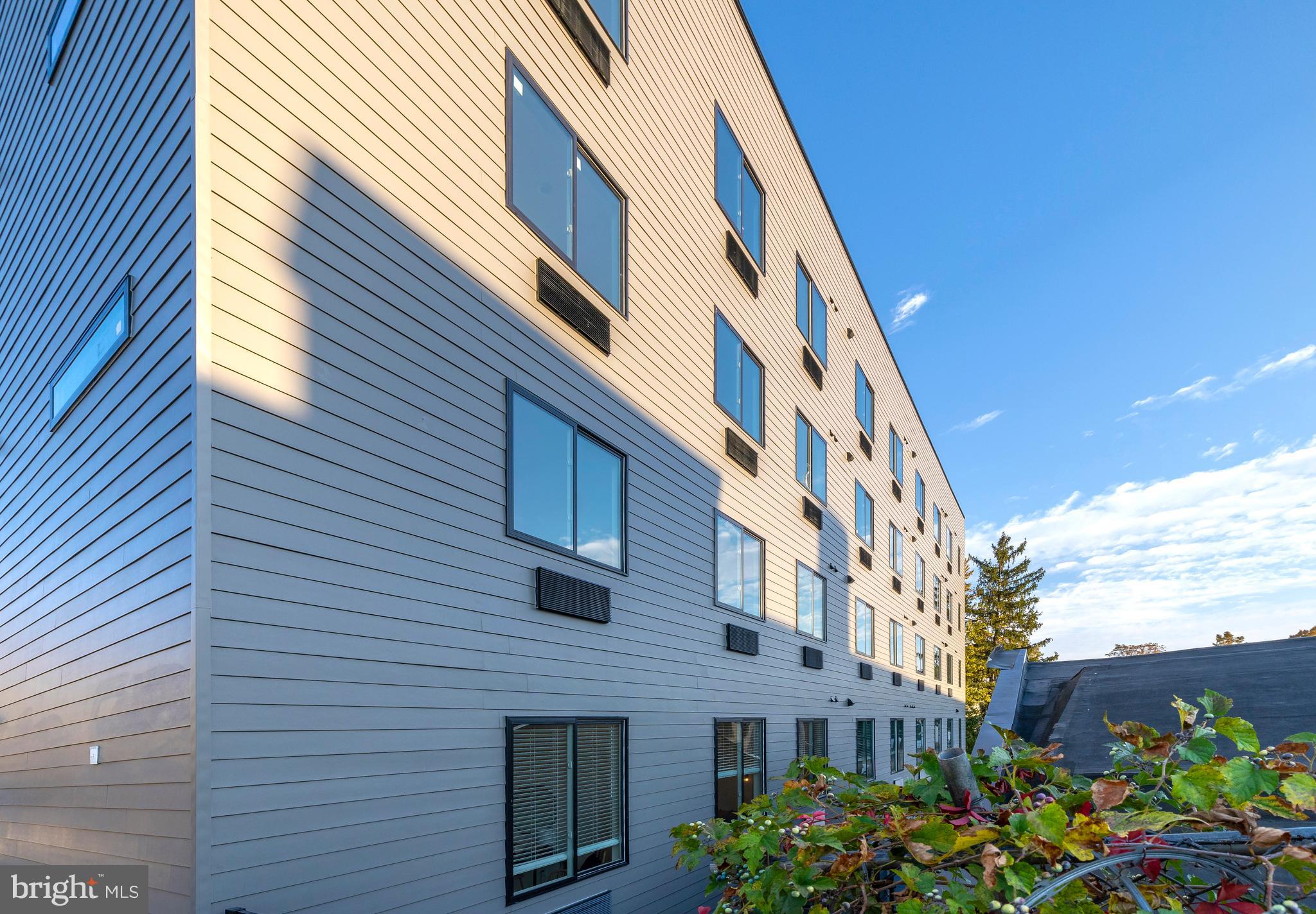 4550 MITCHELL STREET 407