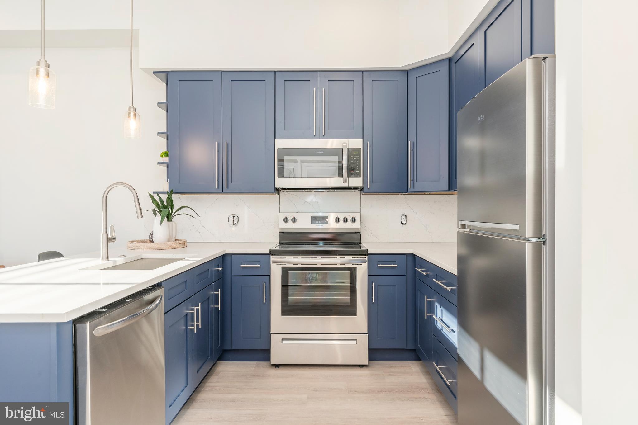 4550 MITCHELL STREET 407