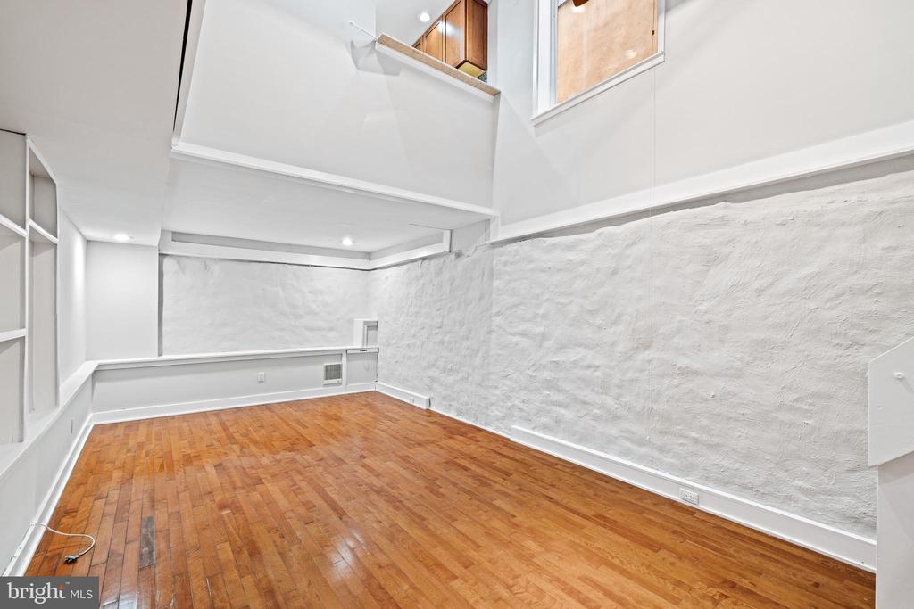 234 MONROE STREET A