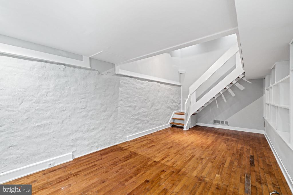 234 MONROE STREET A