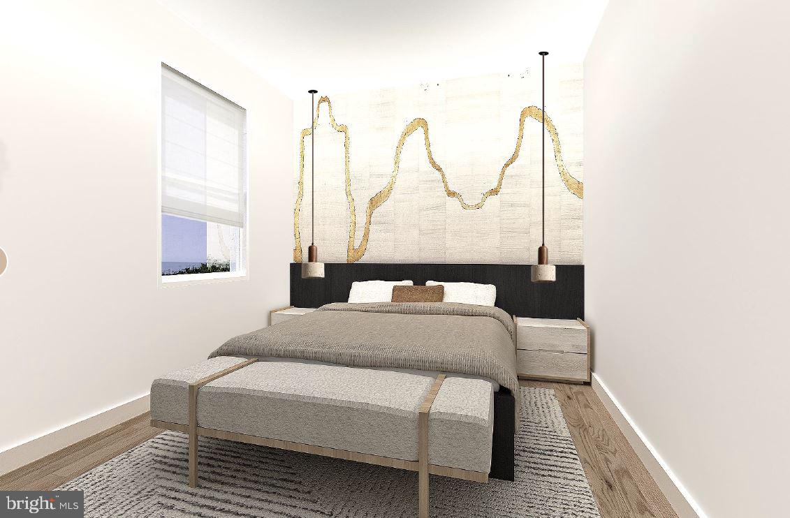 2815 S HUTCHINSON STREET