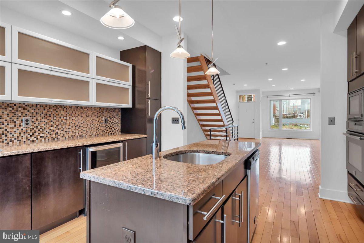 1643 S 5TH STREET