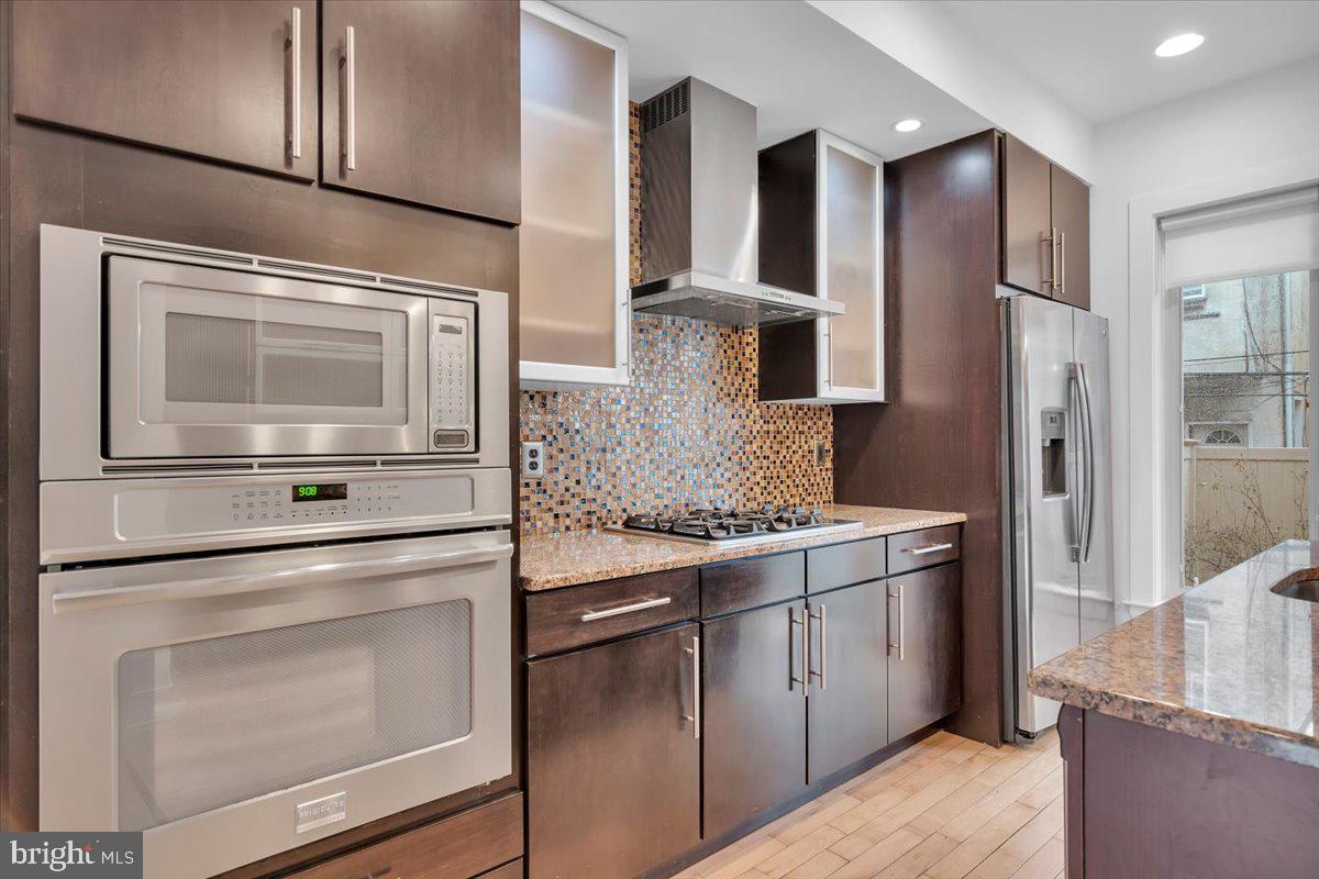 1643 S 5TH STREET