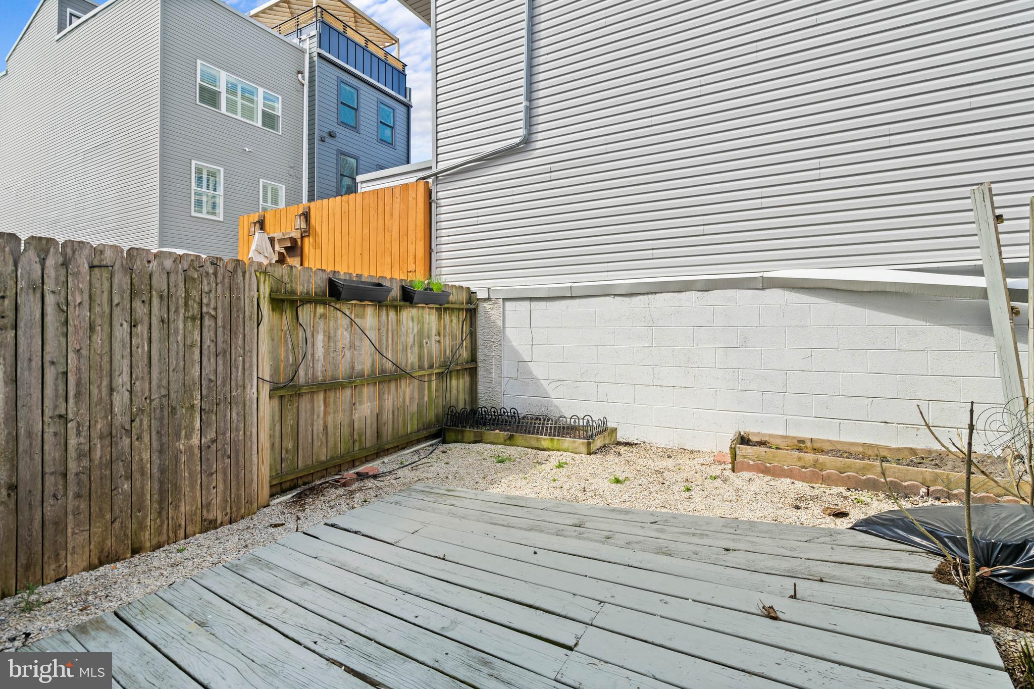 756 - 758 S 19TH STREET