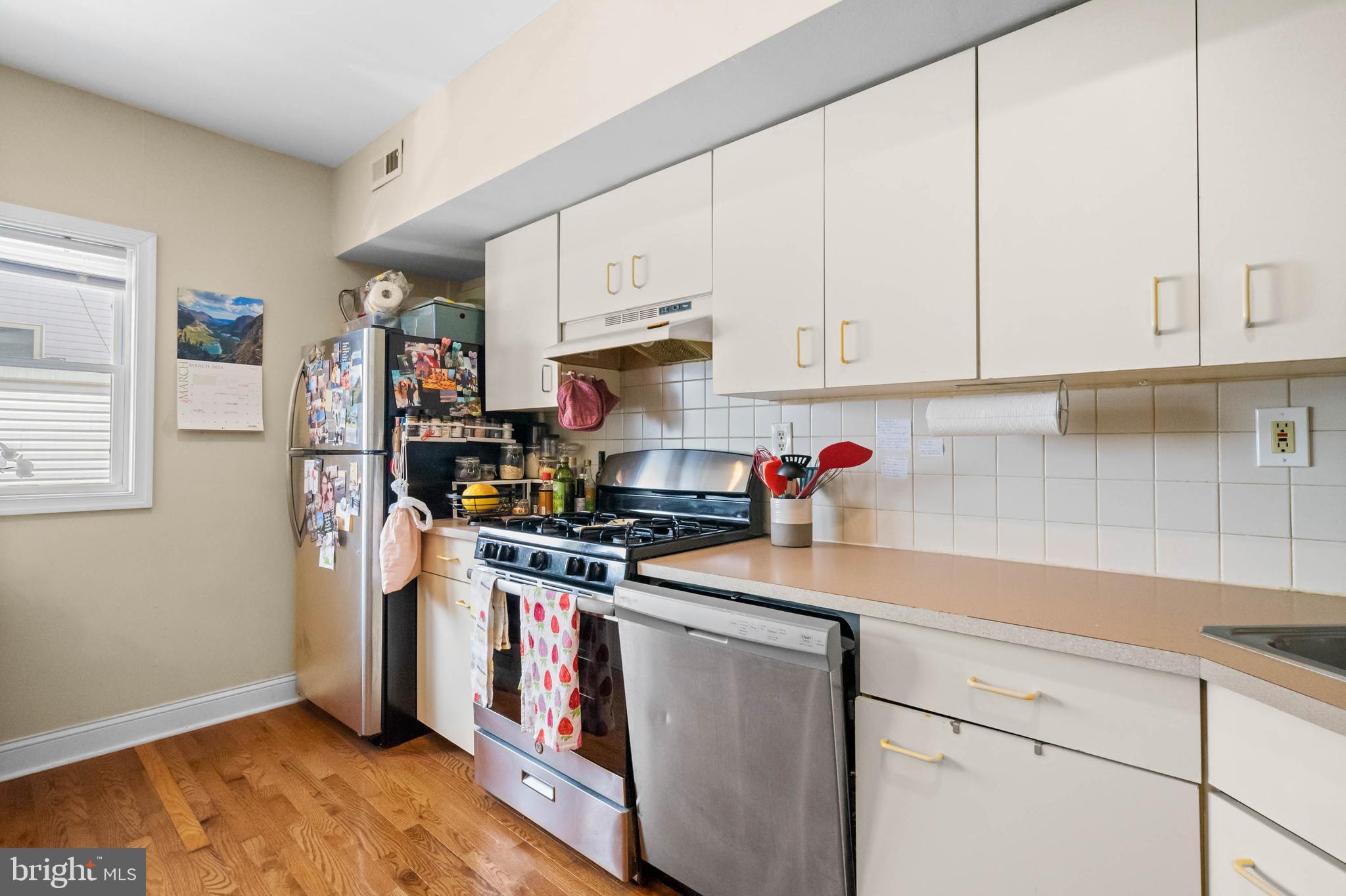 756 - 758 S 19TH STREET