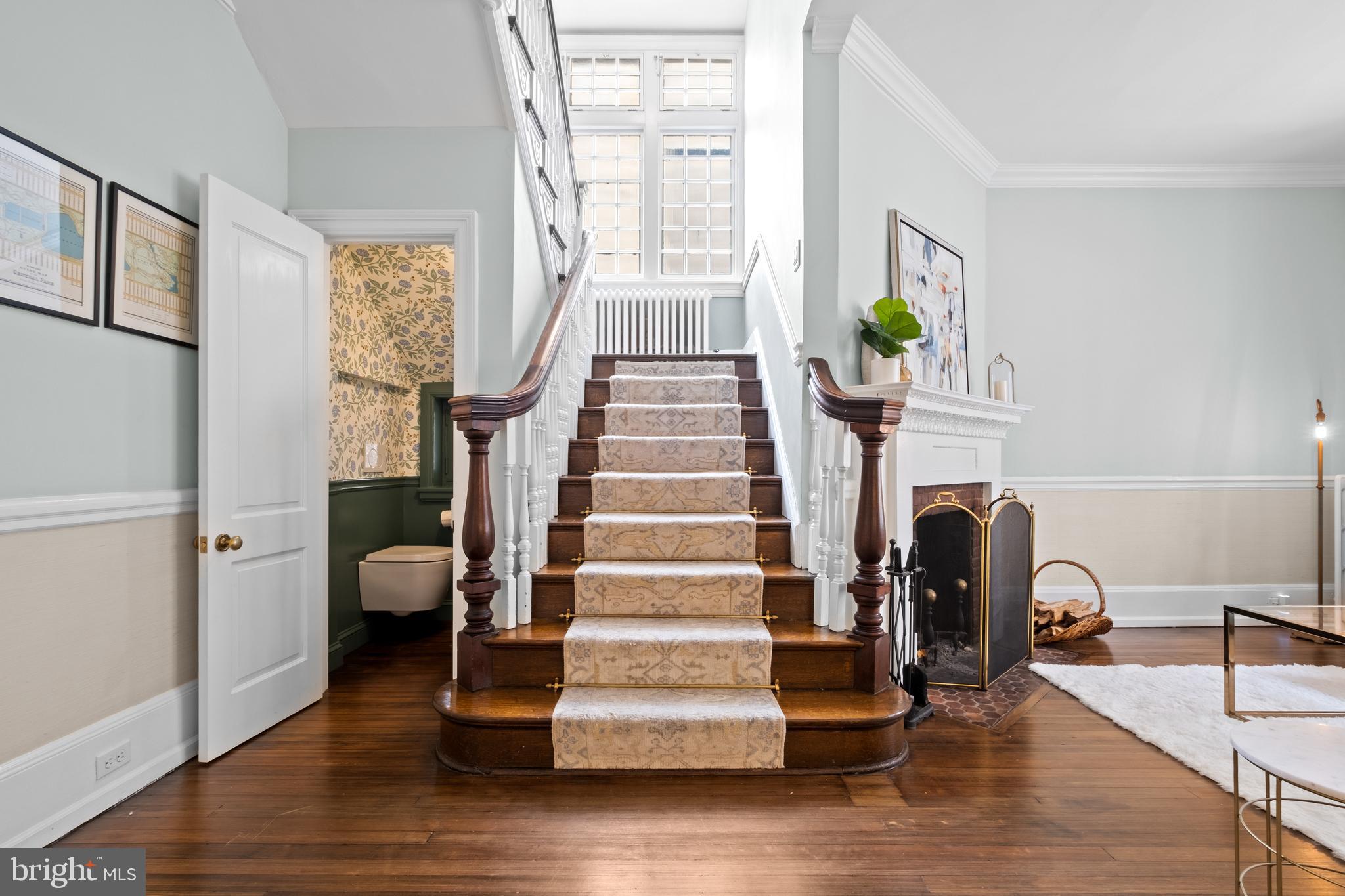 124 S VAN PELT STREET