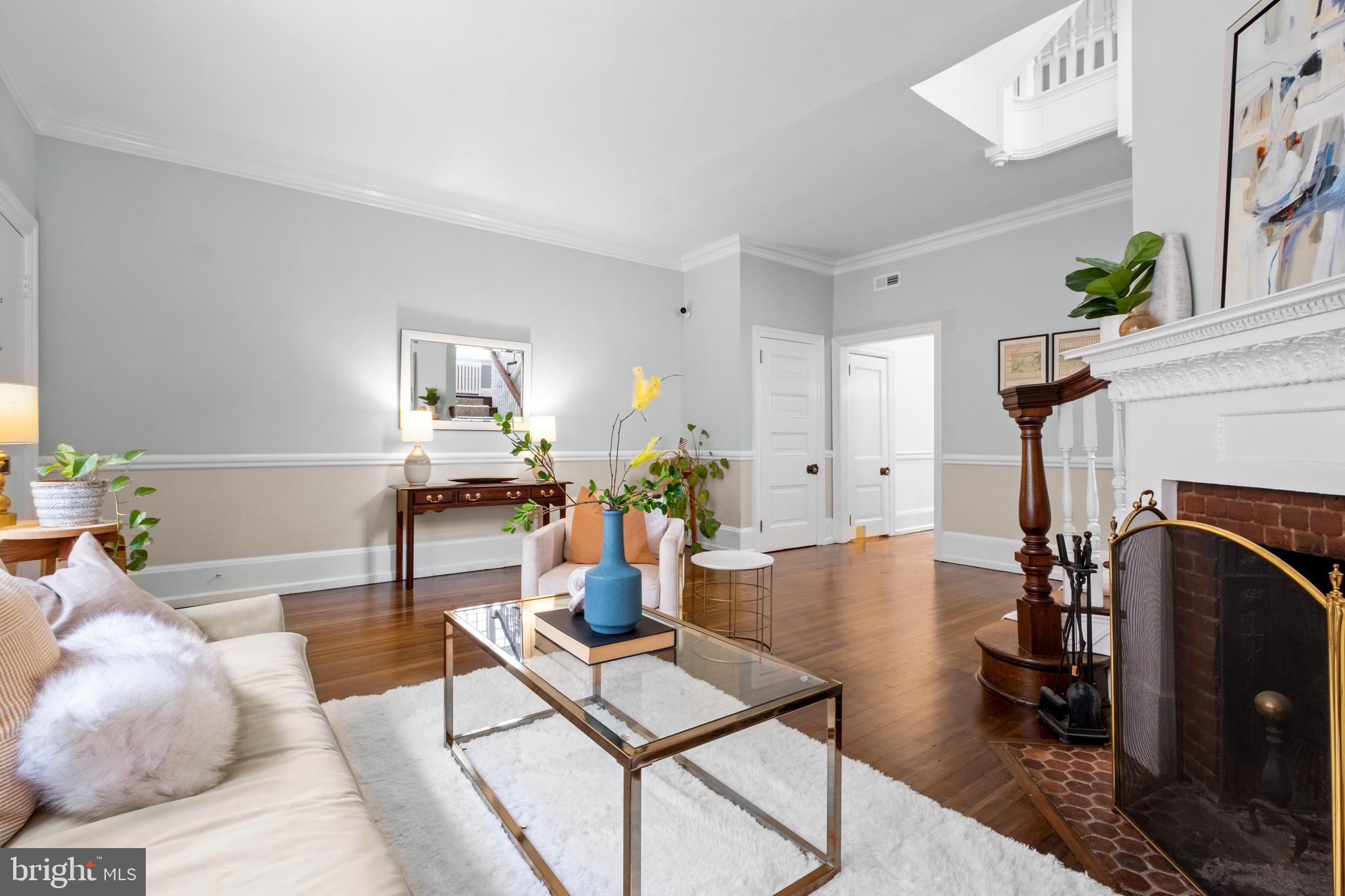 124 S VAN PELT STREET