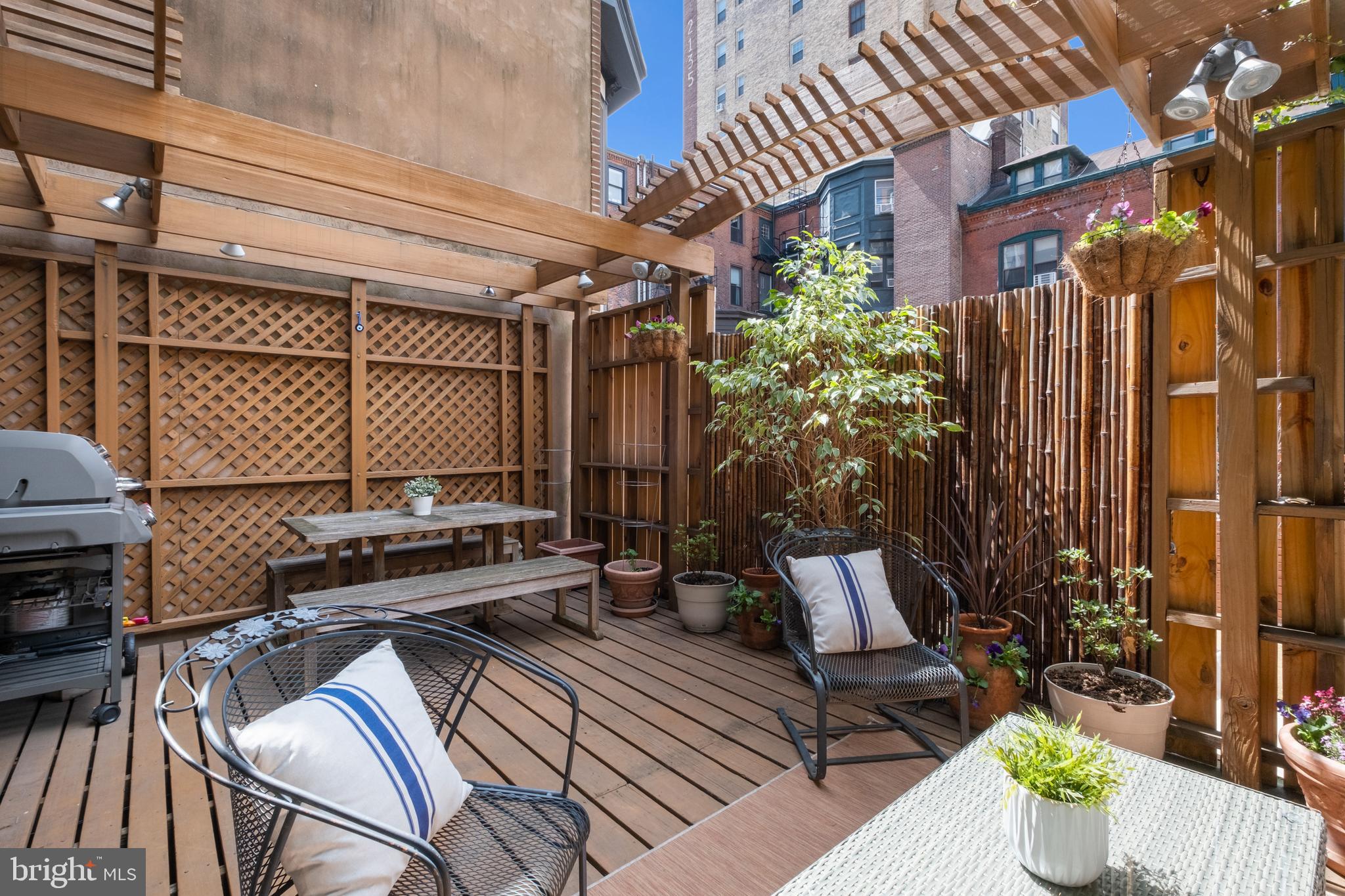 124 S VAN PELT STREET