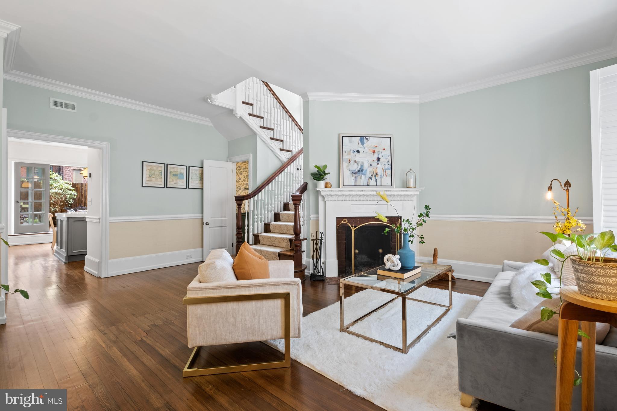 124 S VAN PELT STREET