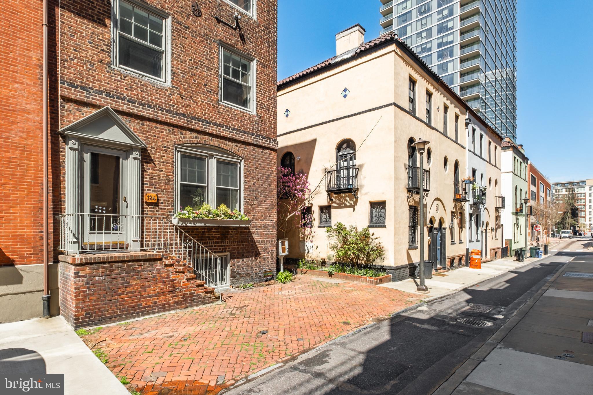 124 S VAN PELT STREET