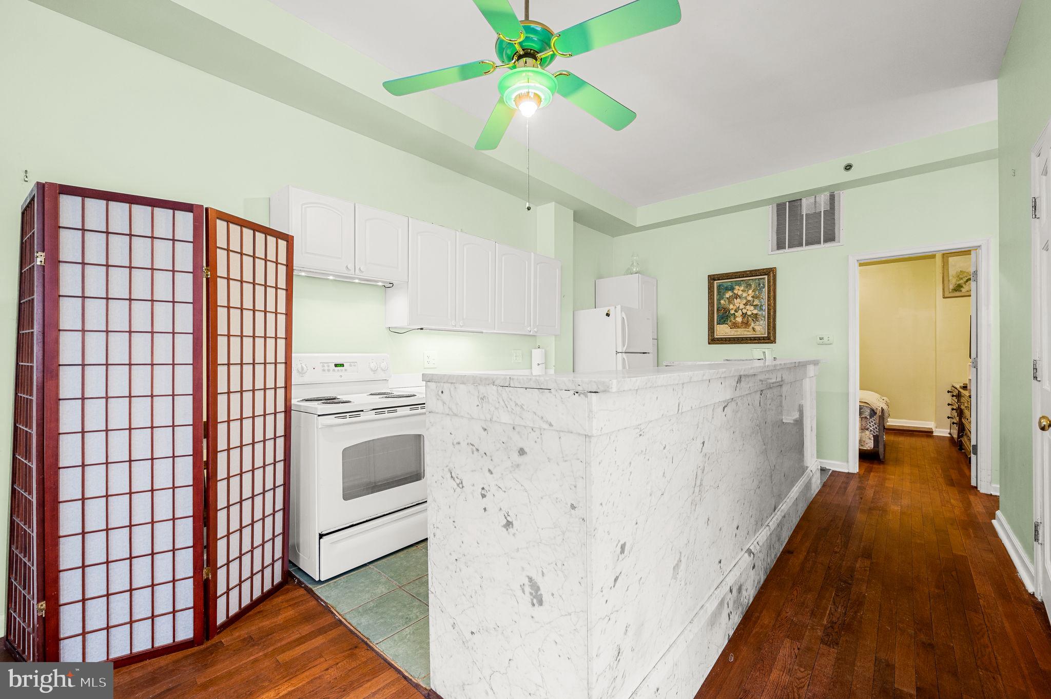 700 S 2ND STREET