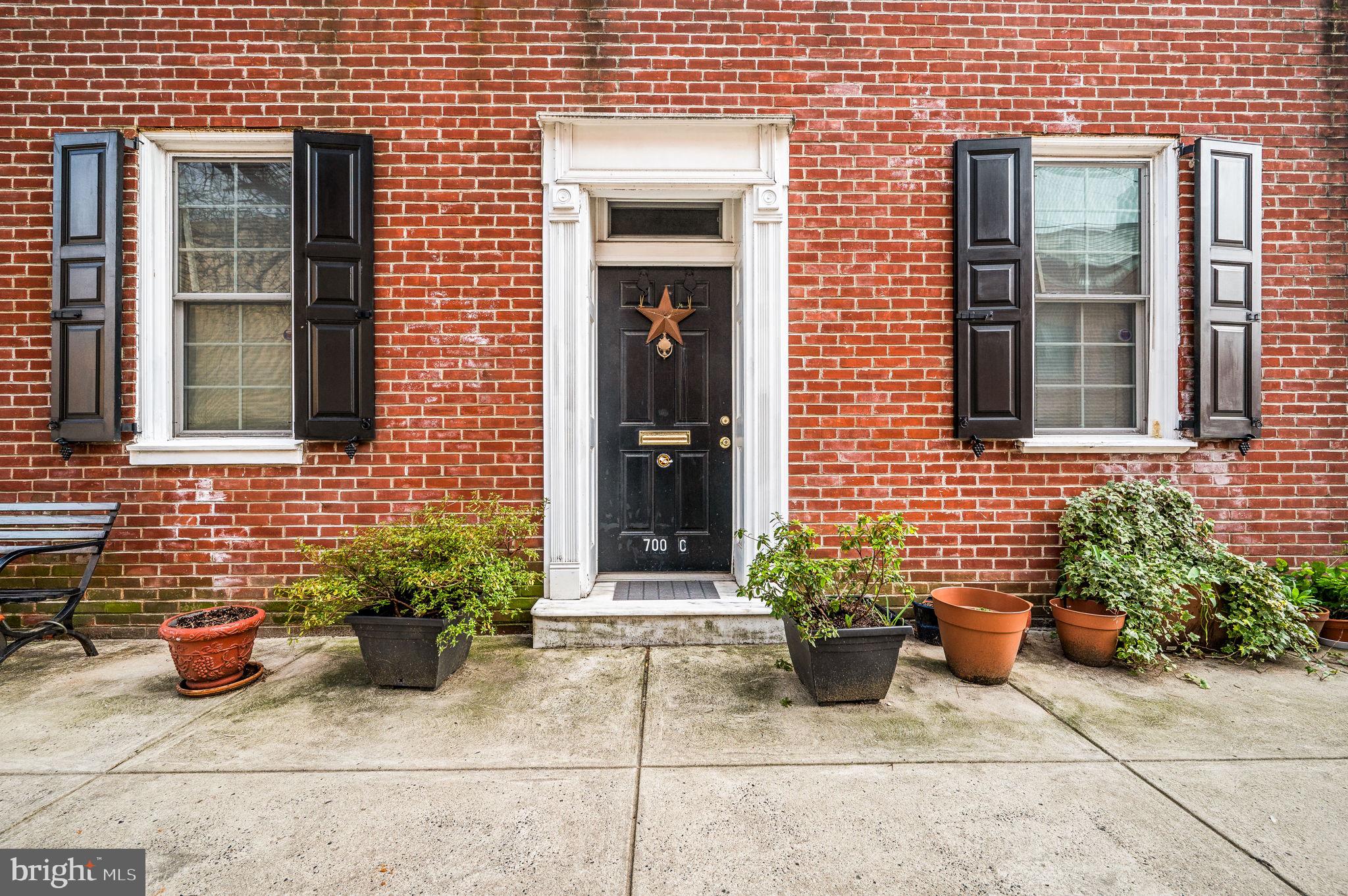 700 S 2ND STREET