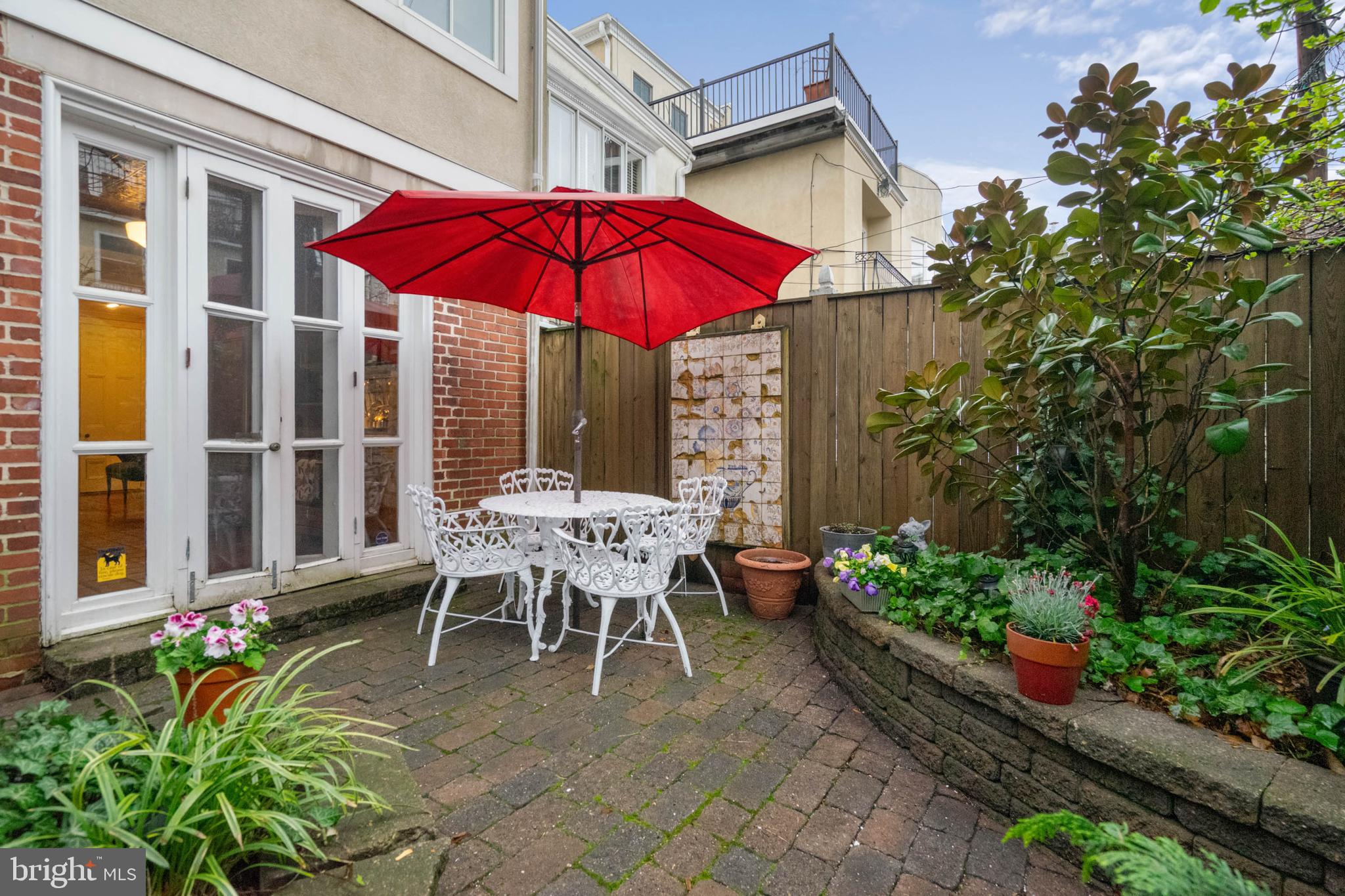 2123 BRANDYWINE STREET