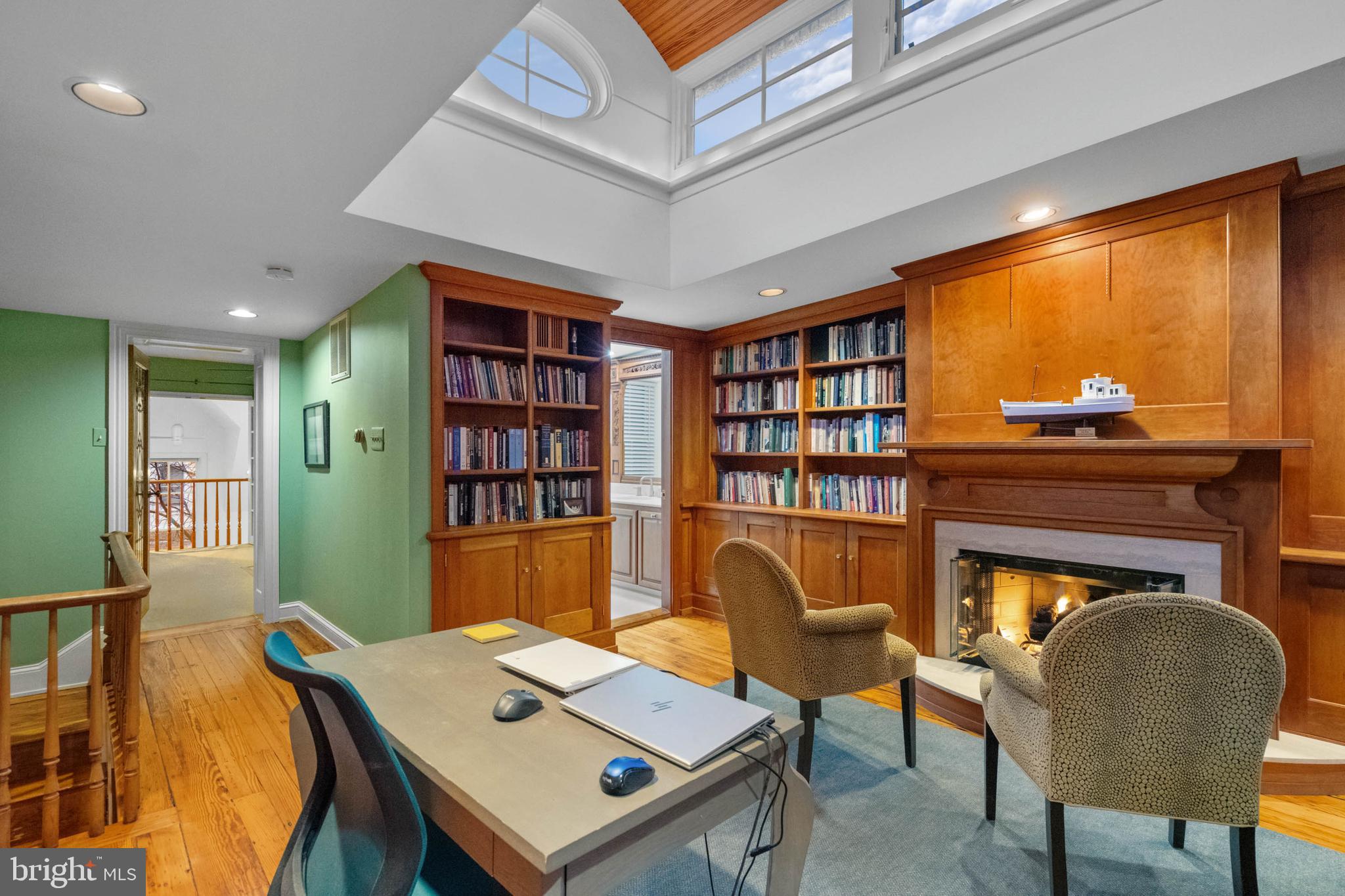 2123 BRANDYWINE STREET
