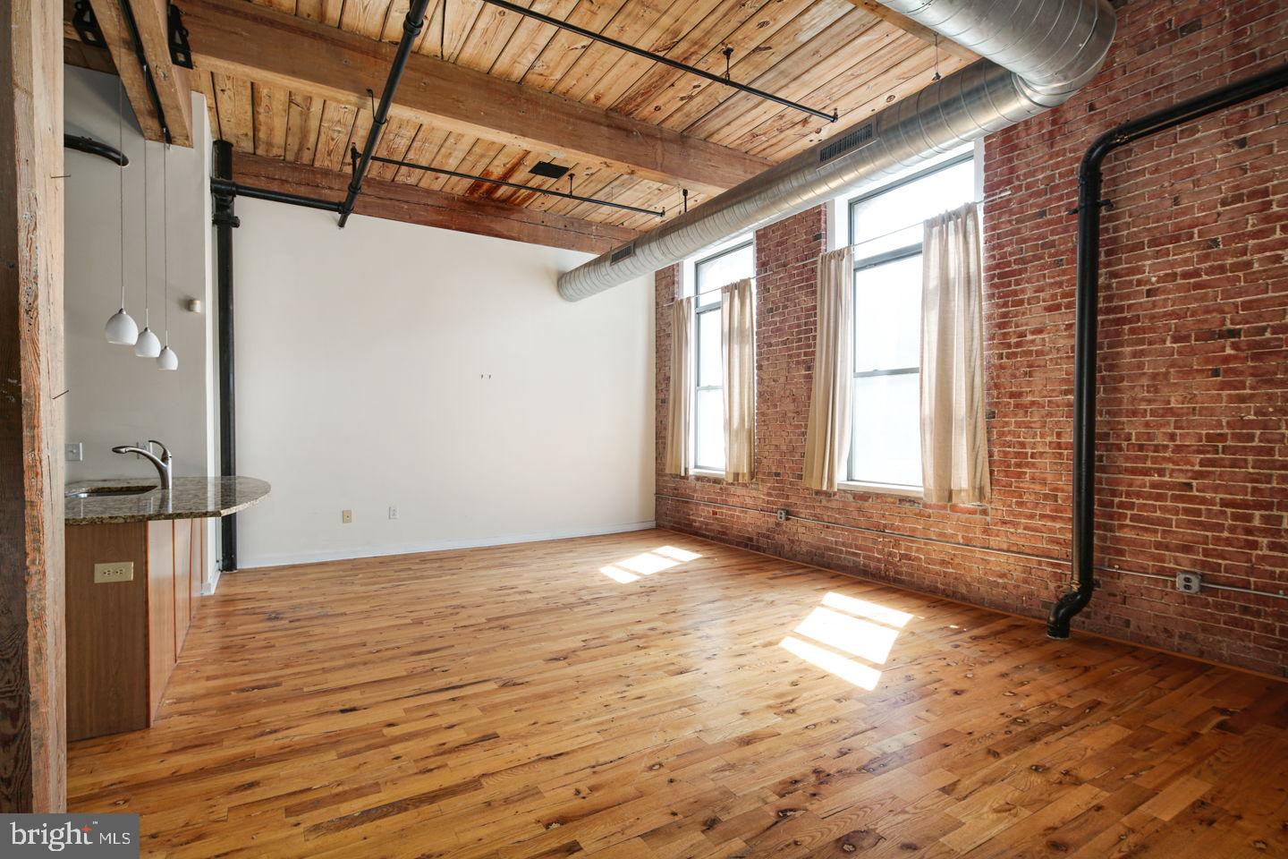 1524 N HANCOCK STREET 303