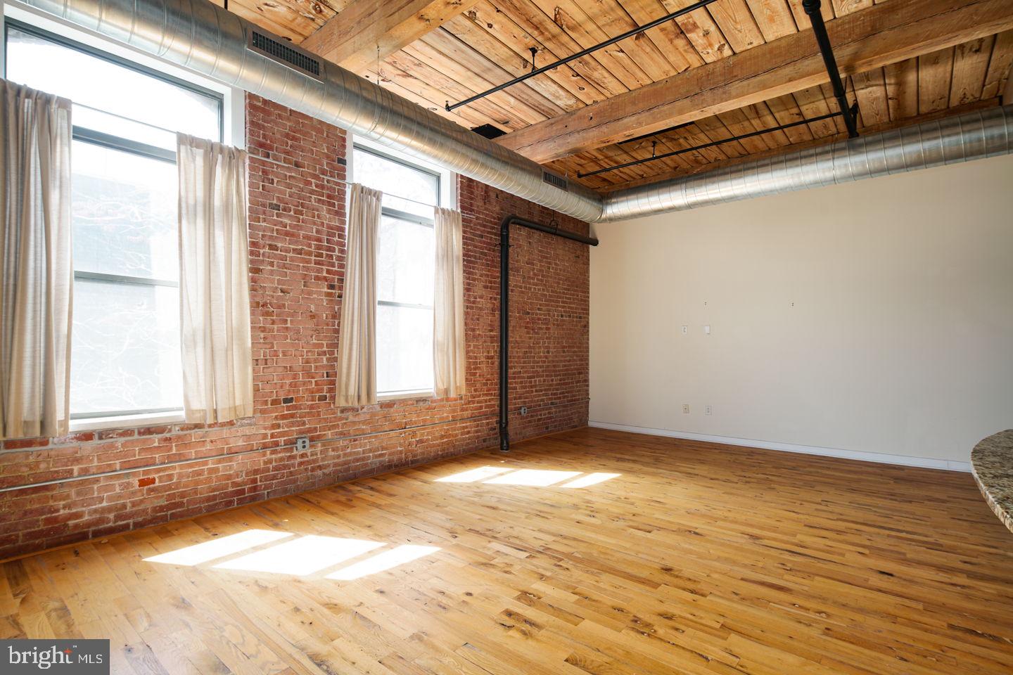 1524 N HANCOCK STREET 303
