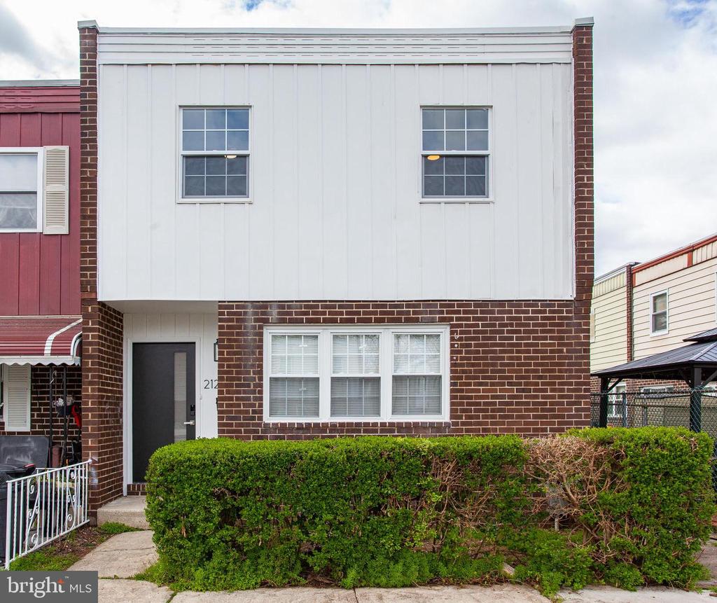 2120 N 11TH STREET