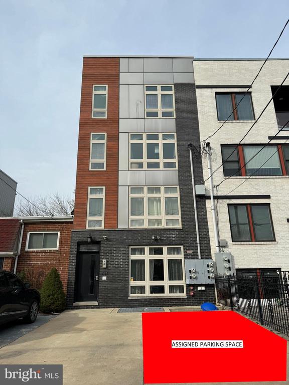 734 N 19TH STREET 4