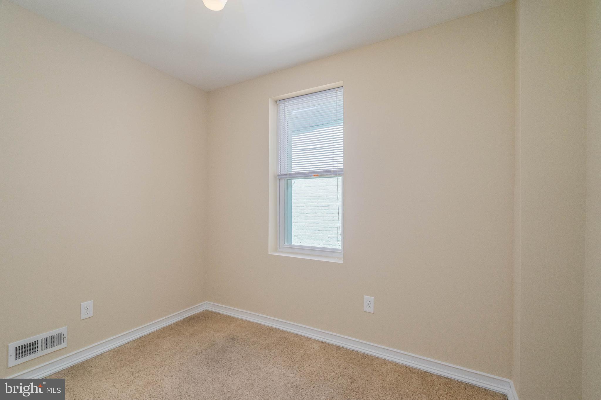 1252 S 19TH STREET