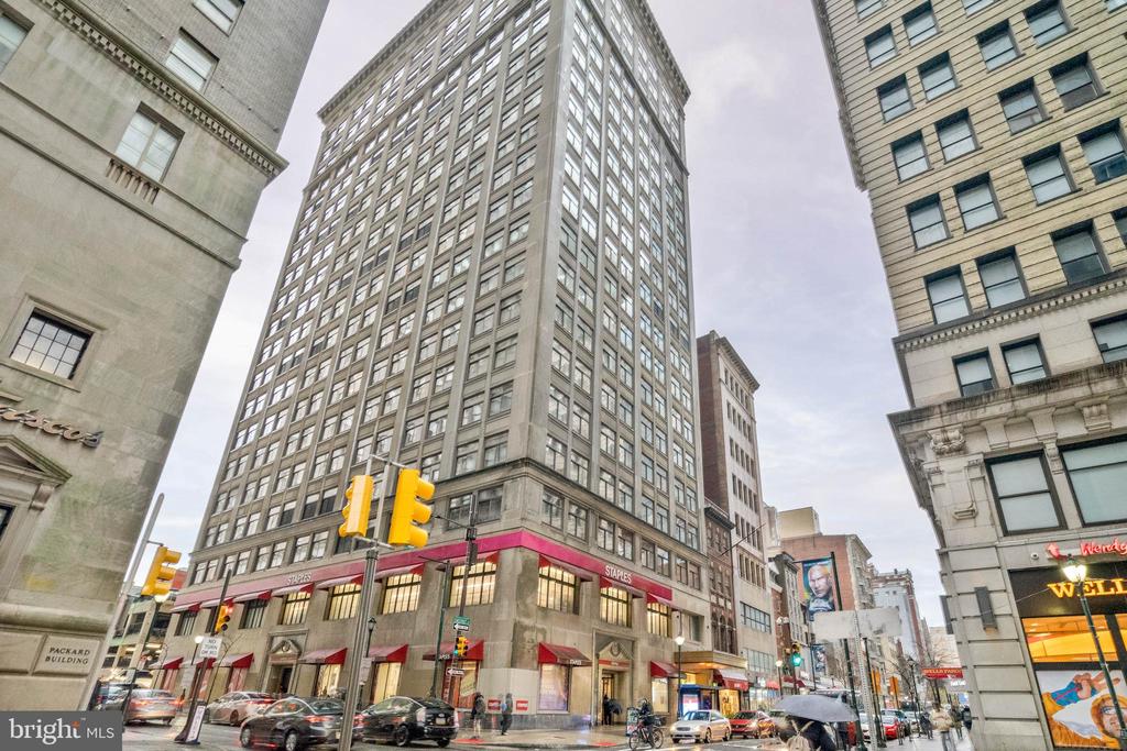 1500 CHESTNUT STREET 18H