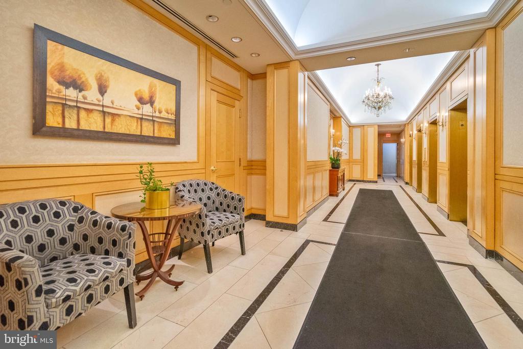 1500 CHESTNUT STREET 18H