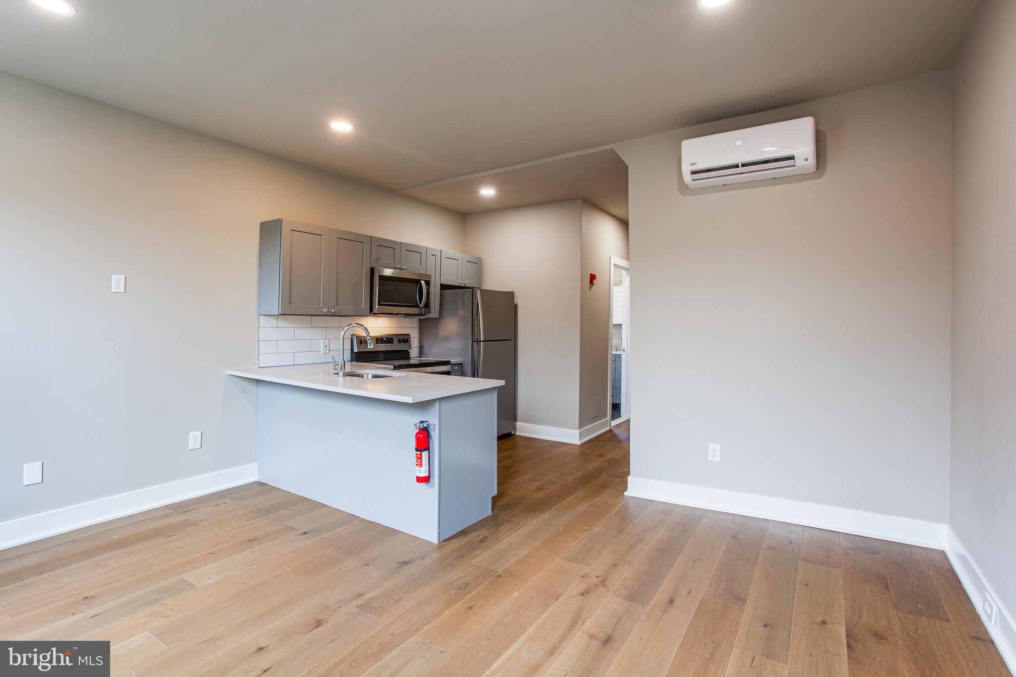 854 N 25TH STREET