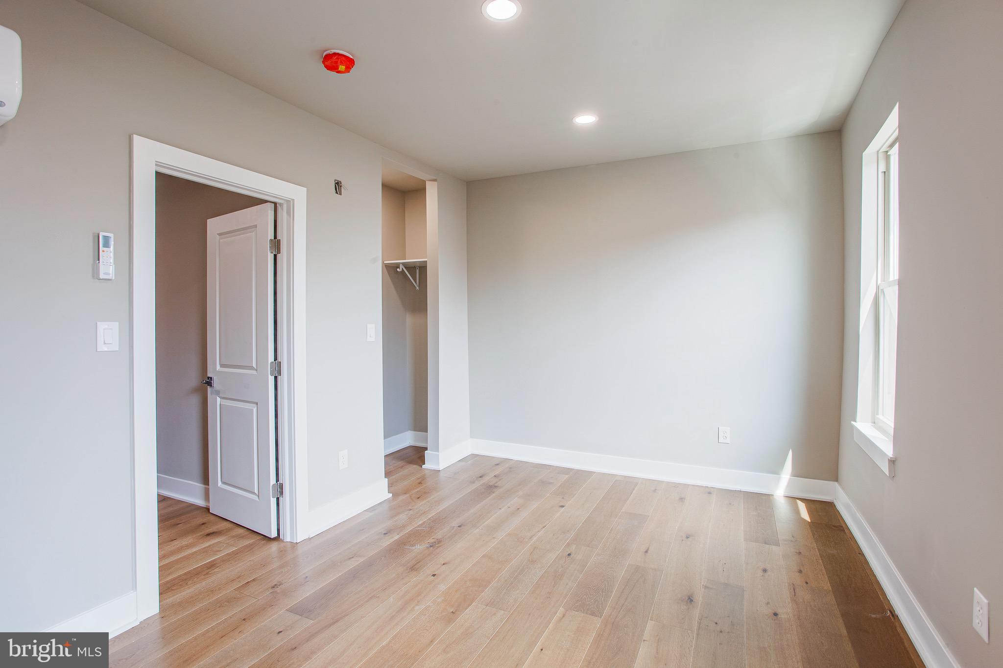 854 N 25TH STREET