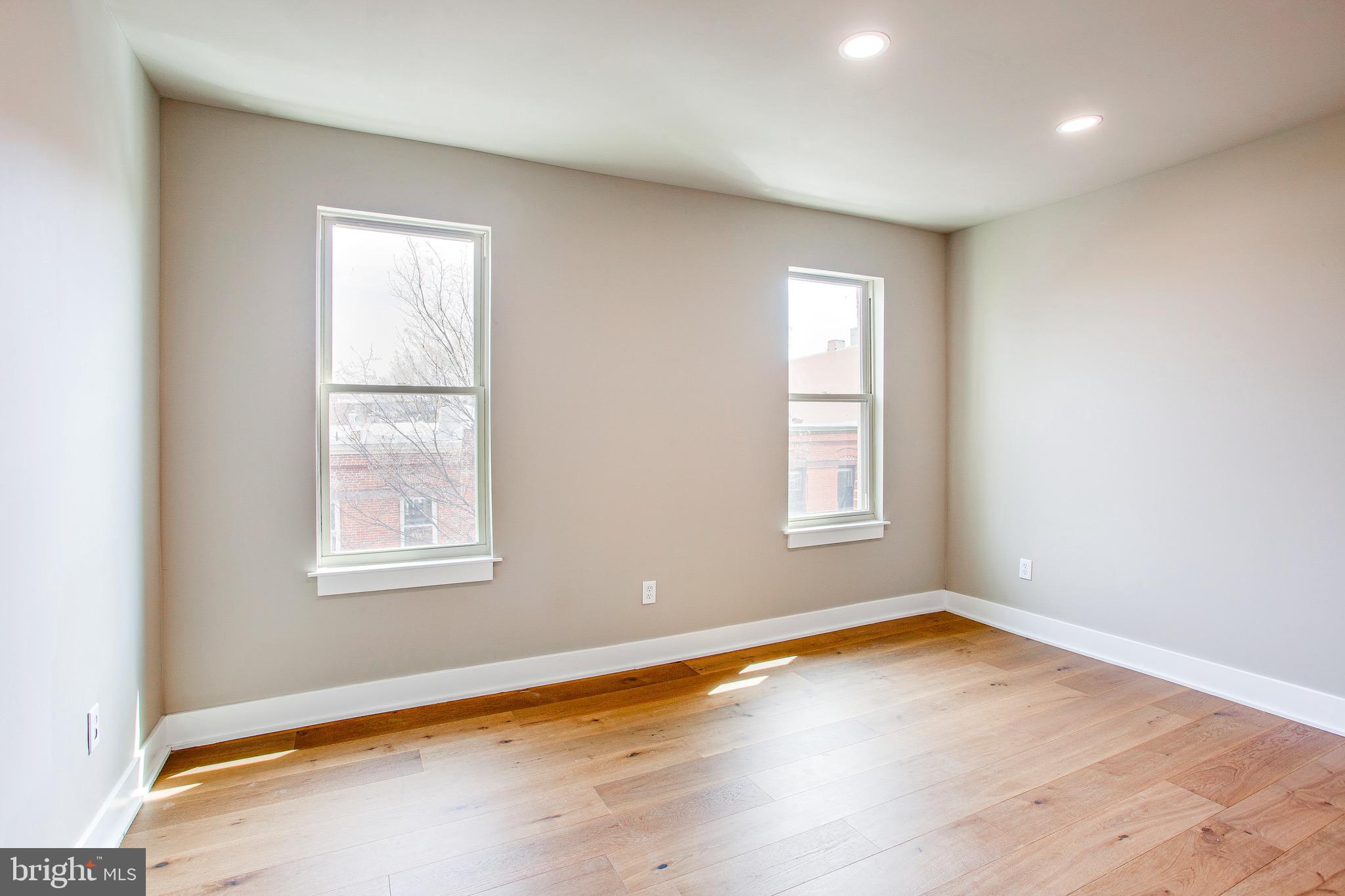 854 N 25TH STREET