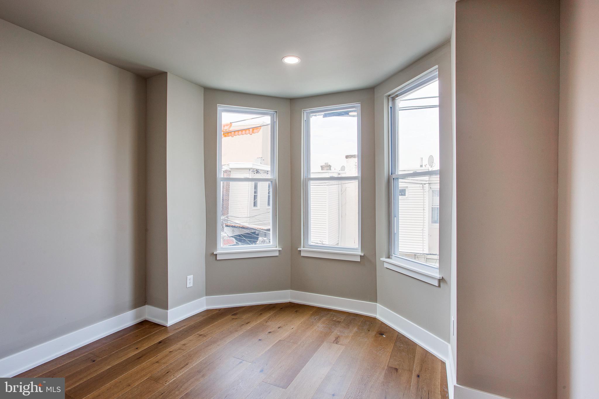 854 N 25TH STREET