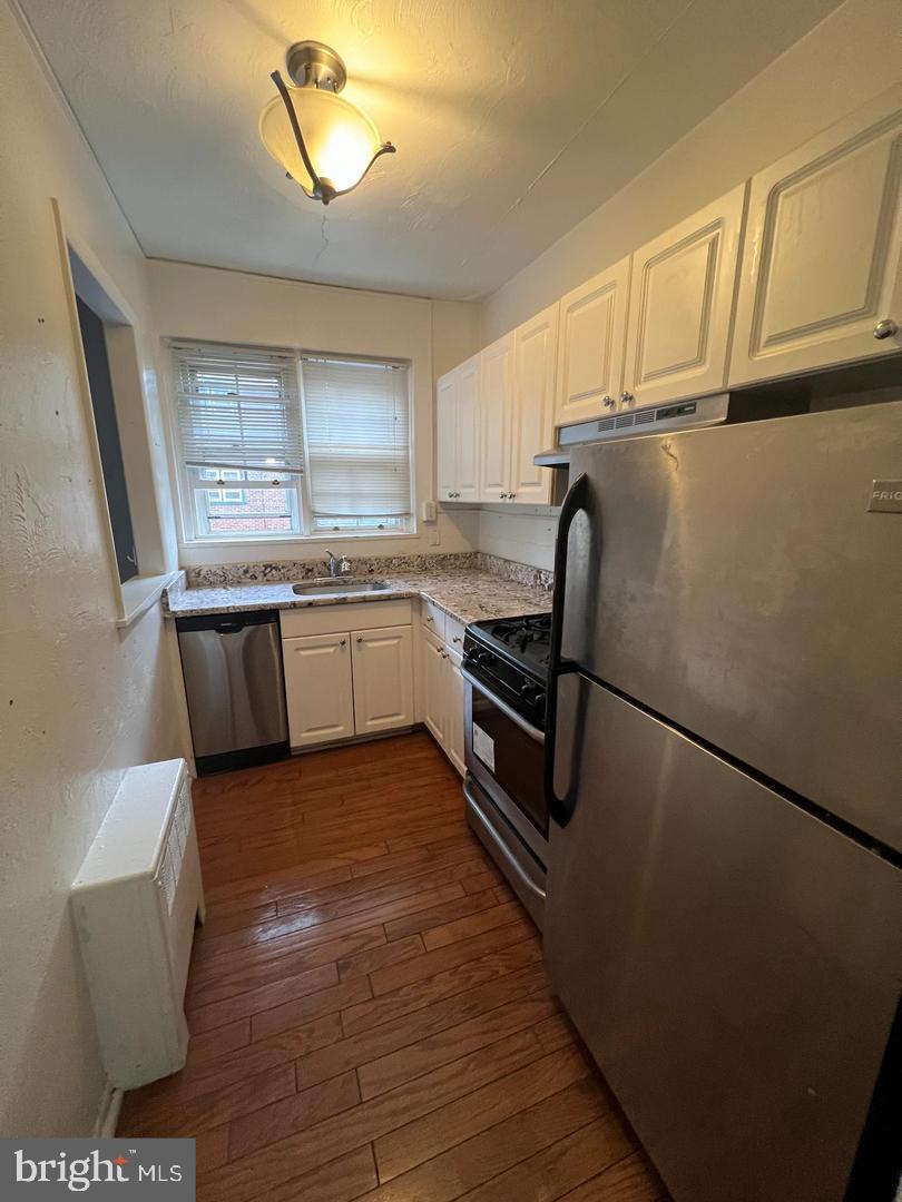 733 MELON PLACE D