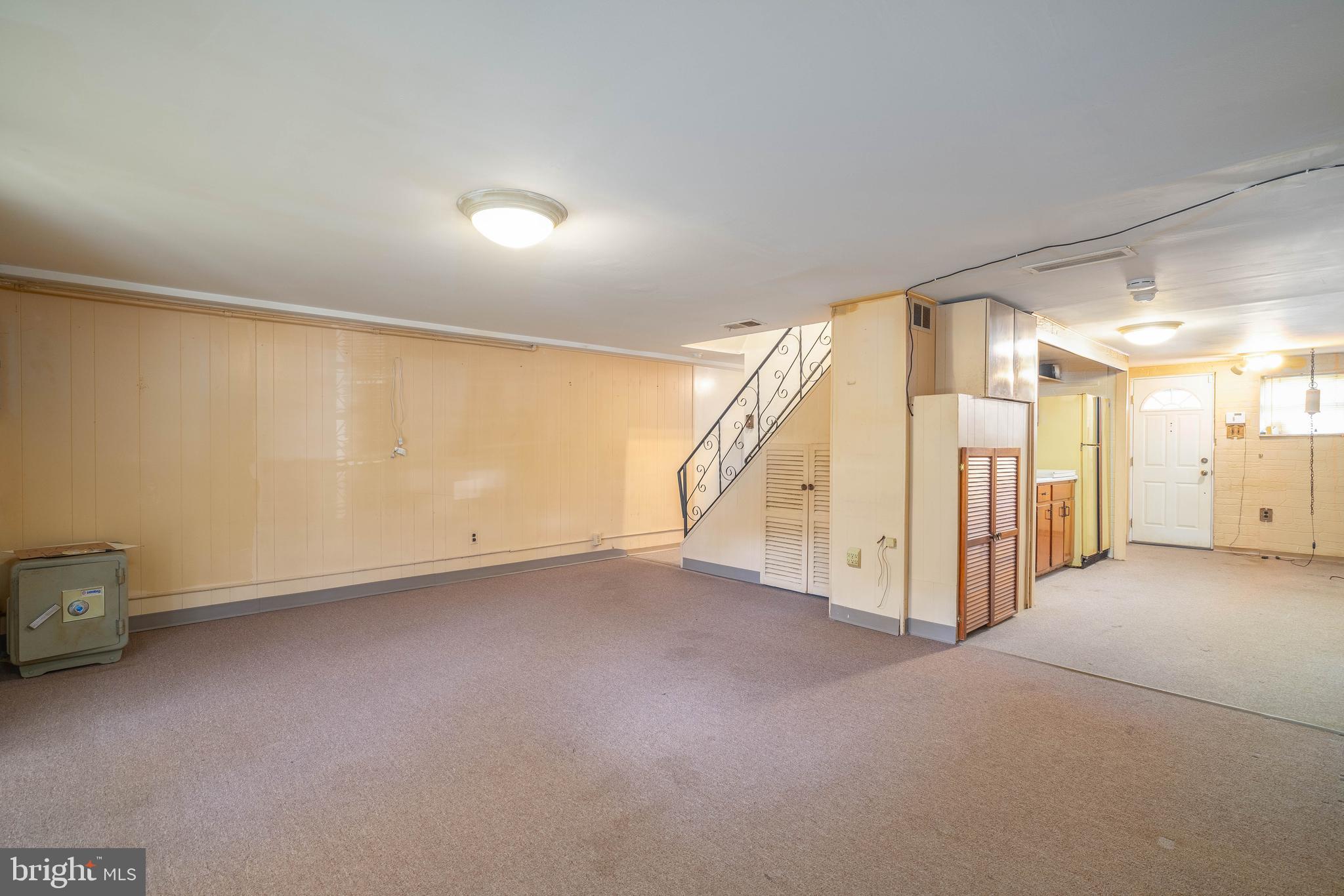 2712 S 73RD STREET