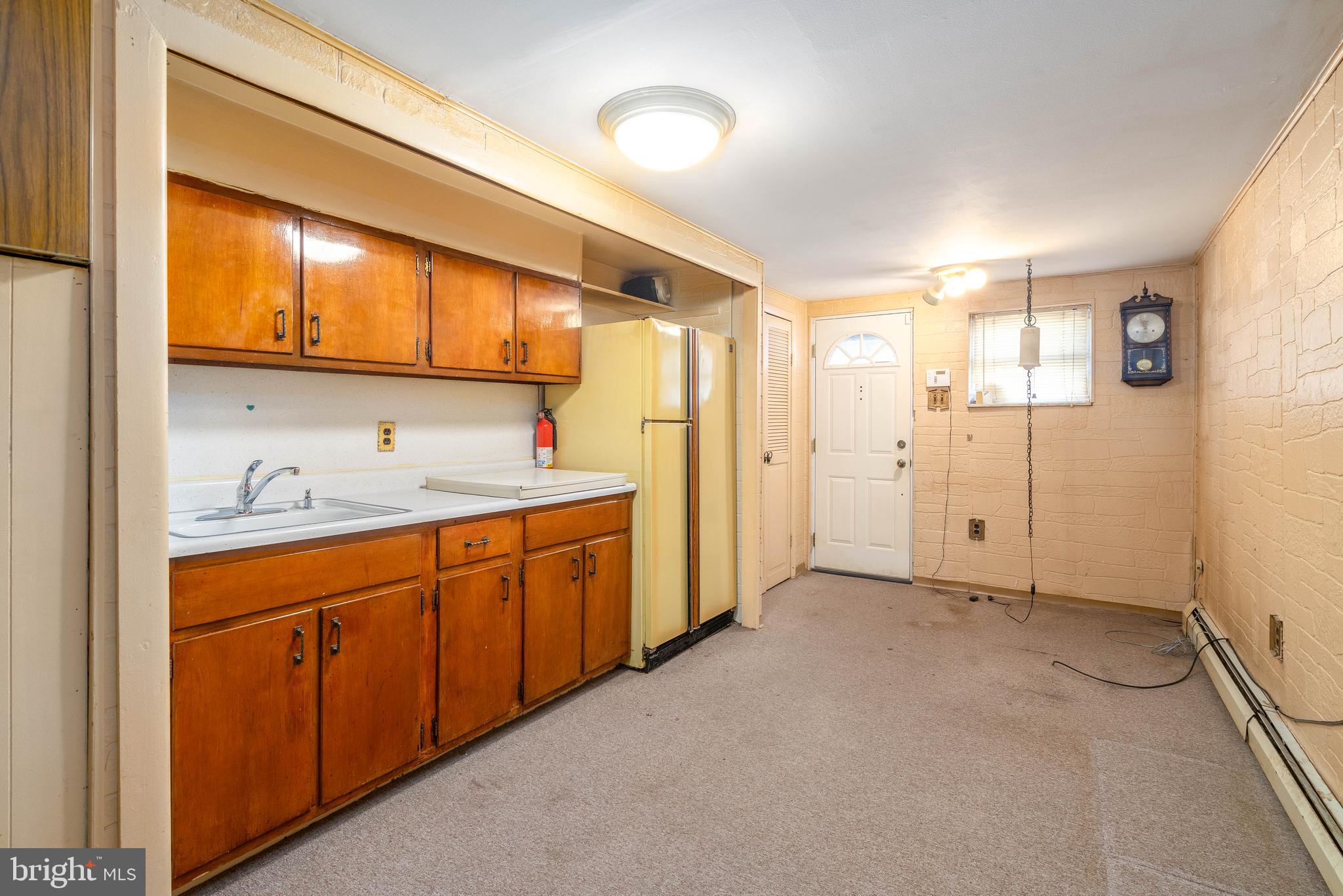 2712 S 73RD STREET
