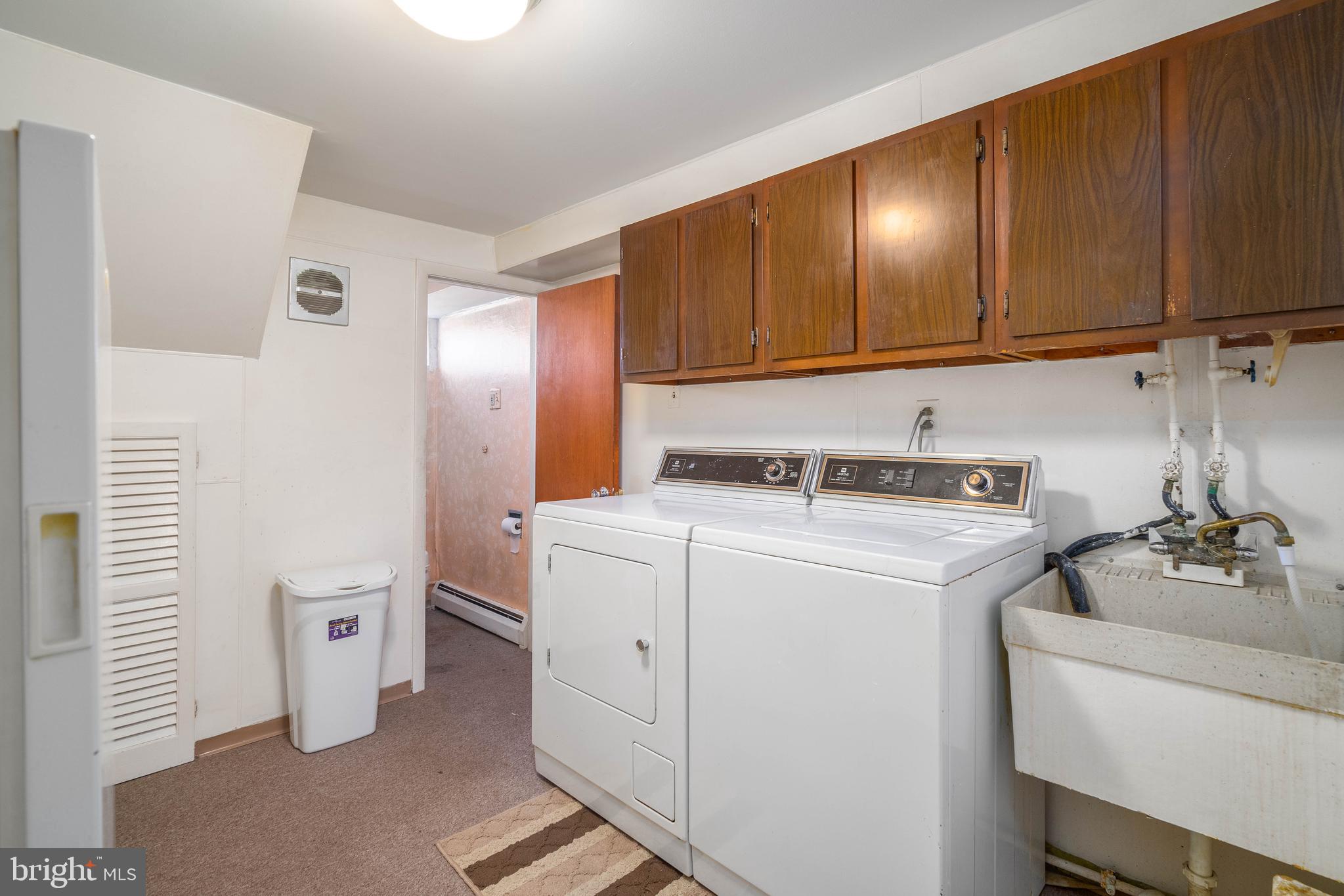 2712 S 73RD STREET