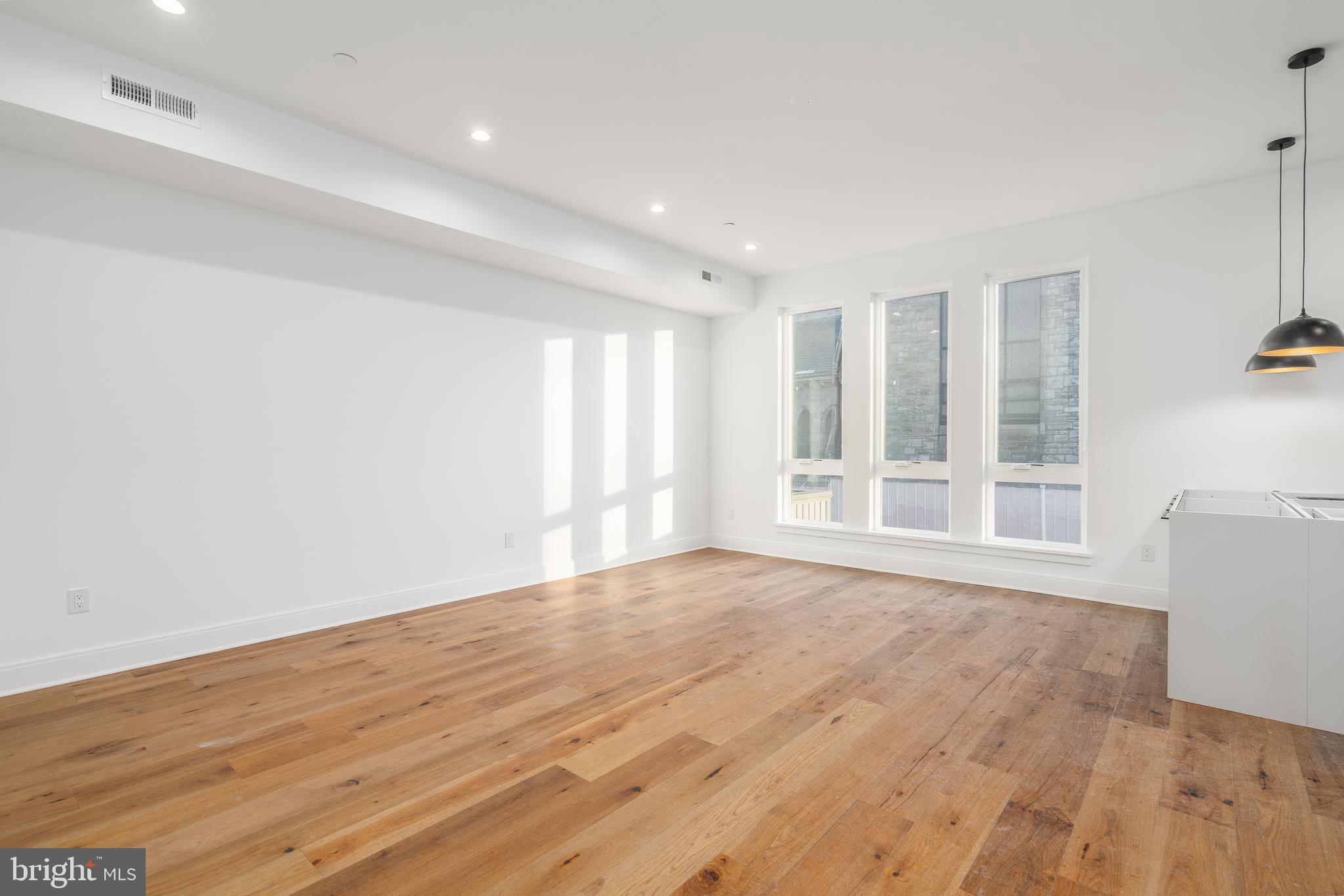 308 REED STREET 2