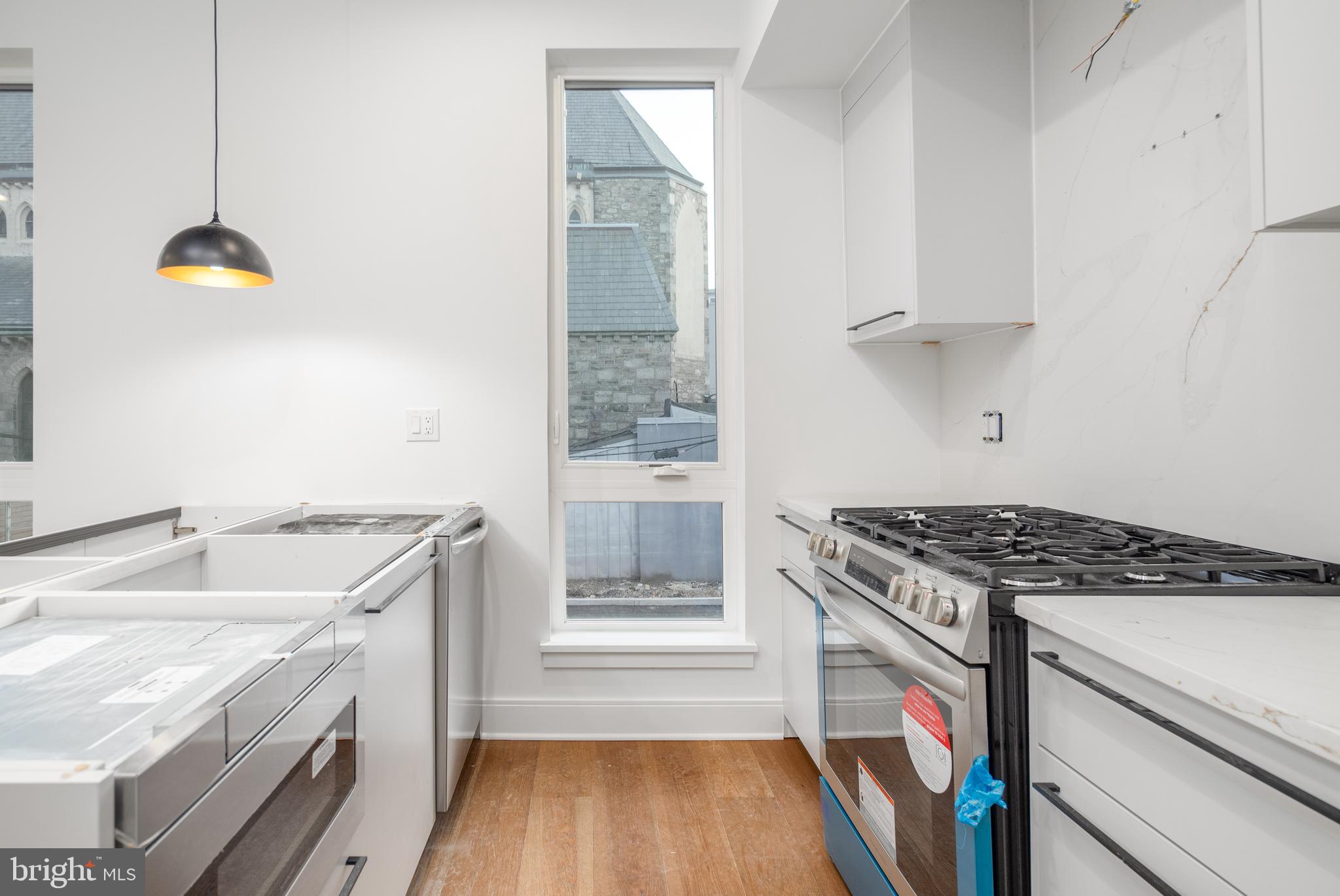 308 REED STREET 2