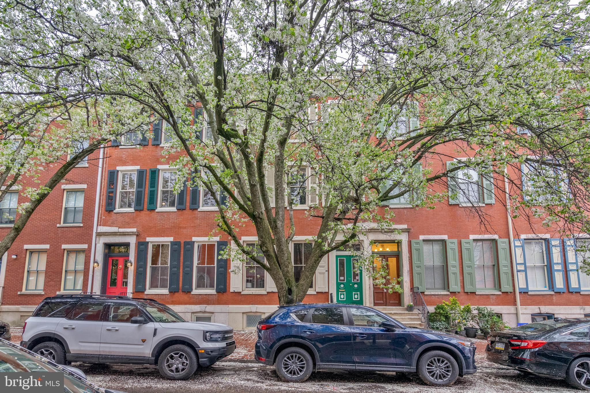 1707 WALLACE STREET 2R