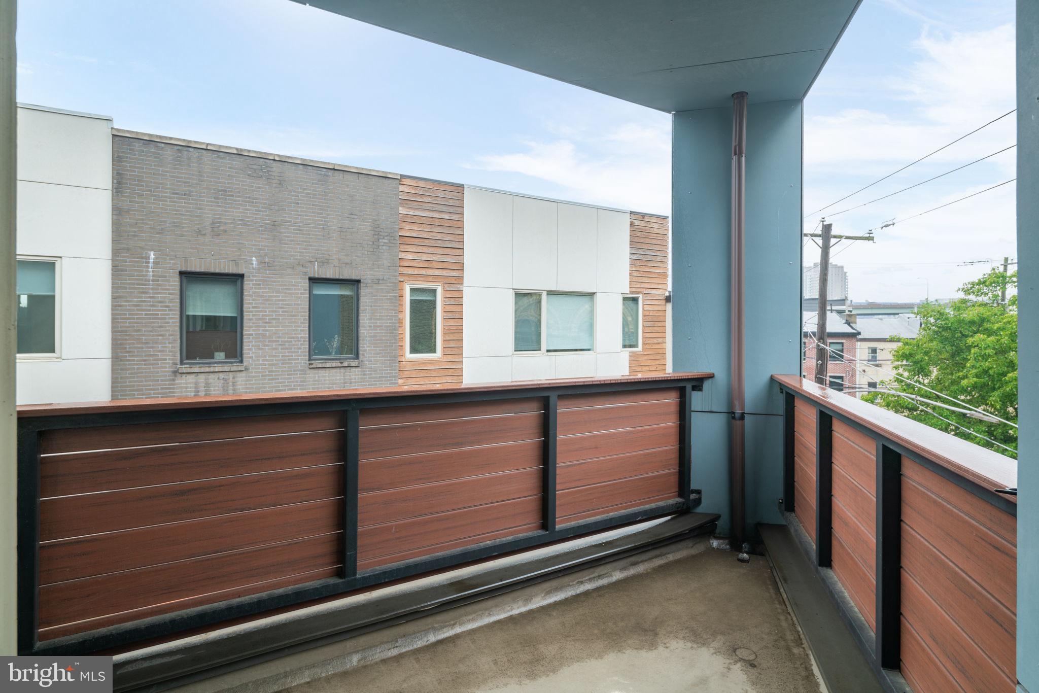 1105 N HANCOCK STREET