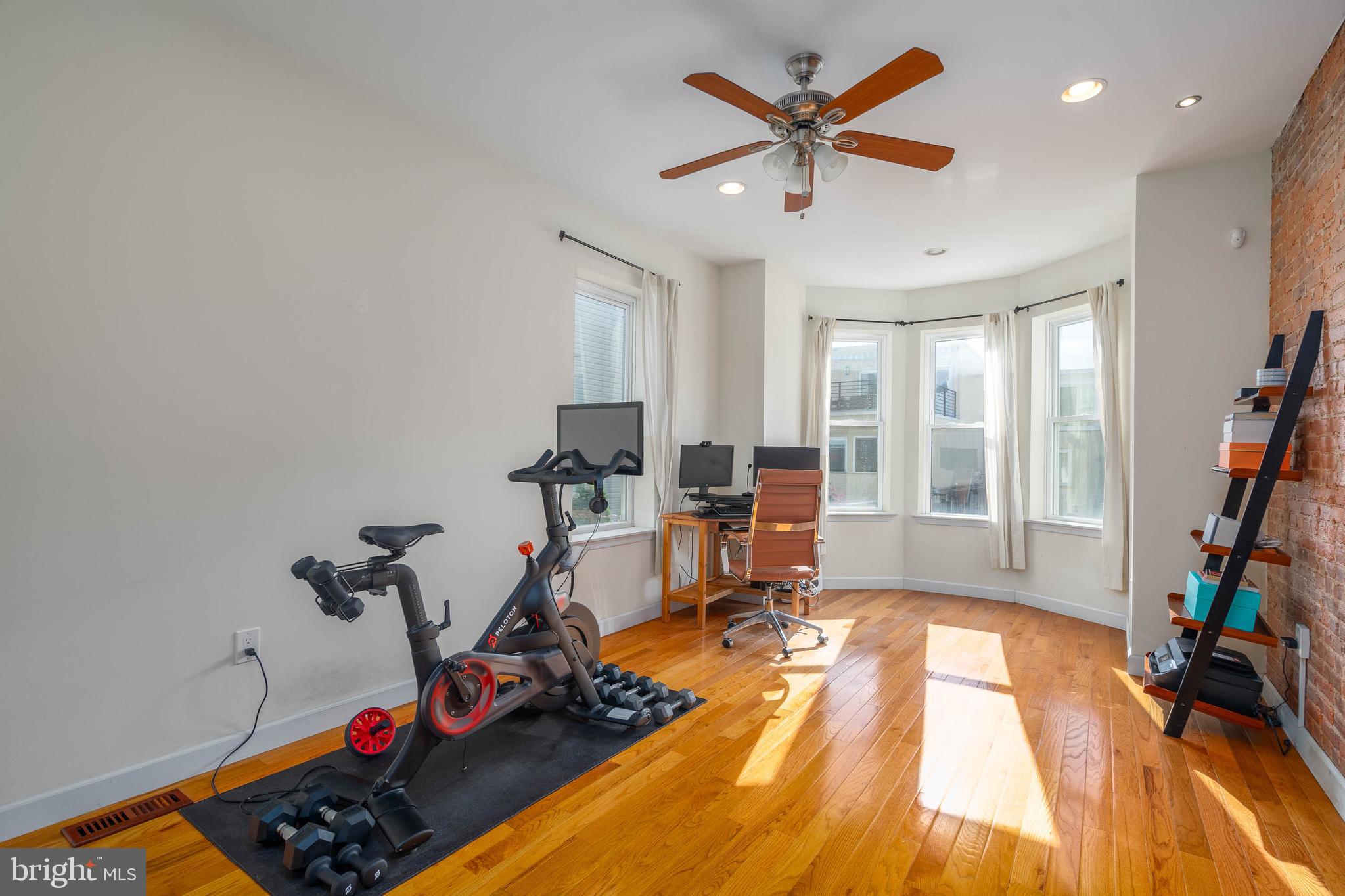 854 N 19TH STREET