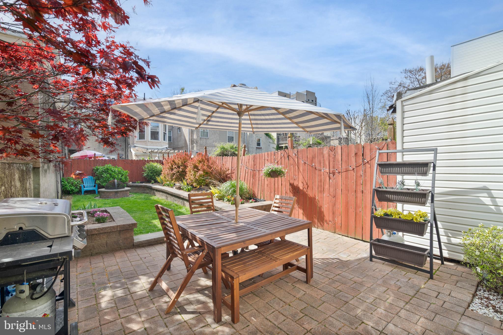 854 N 19TH STREET