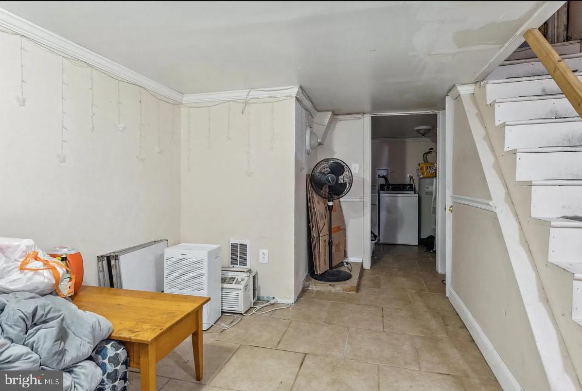 1706 N BOUVIER STREET HOUSE
