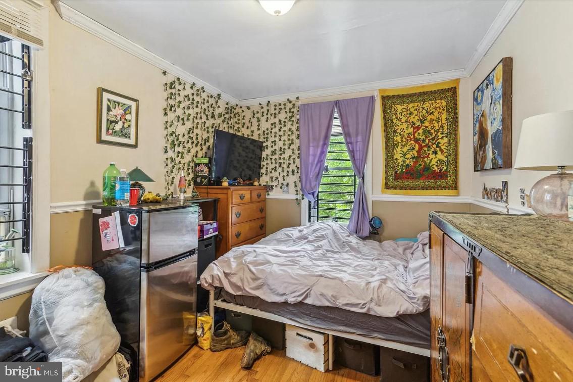 1706 N BOUVIER STREET HOUSE