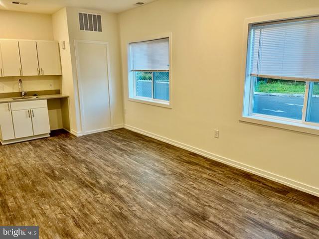 2077 RIDGE AVENUE 3101