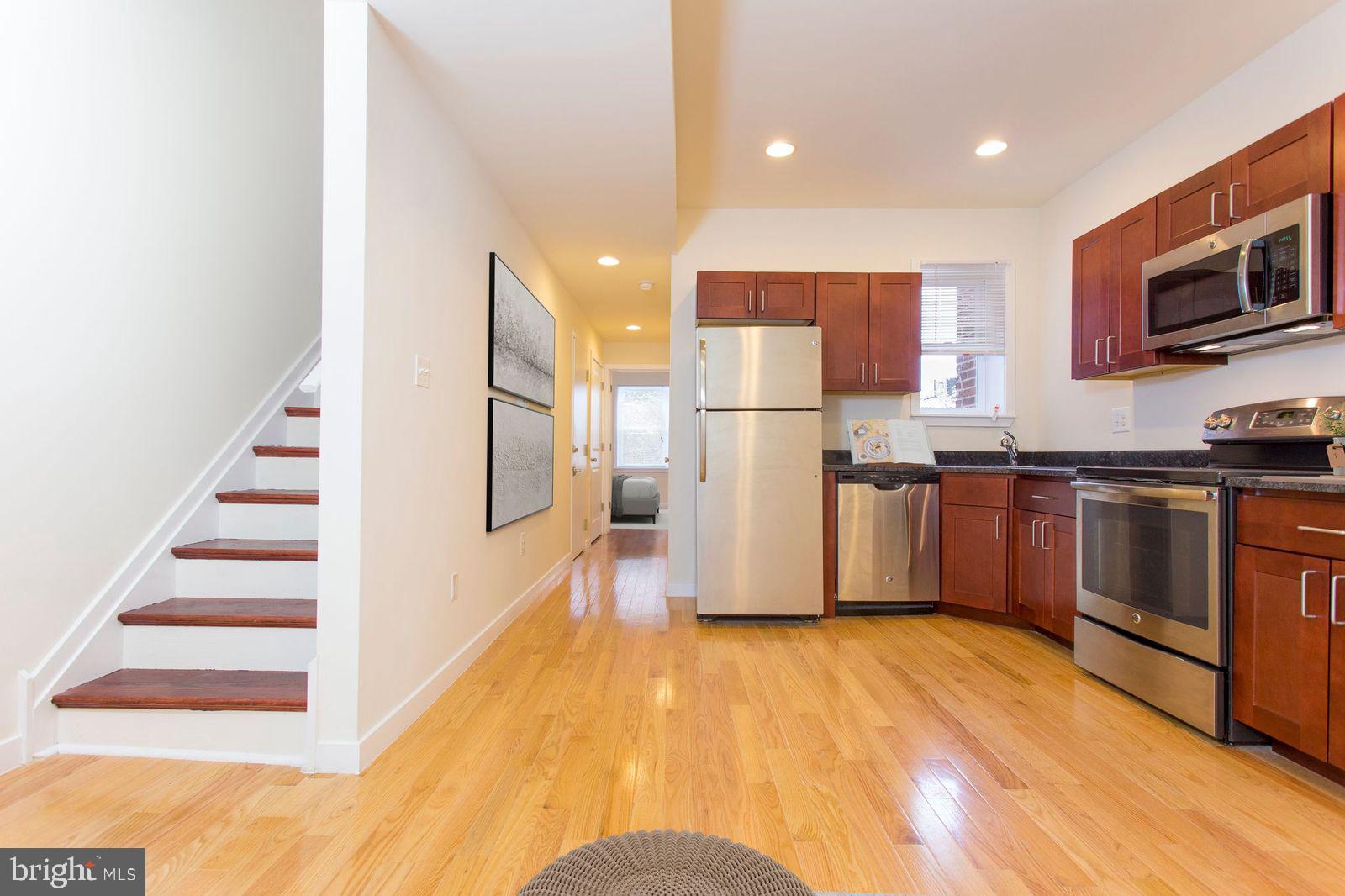 761 S 5TH STREET