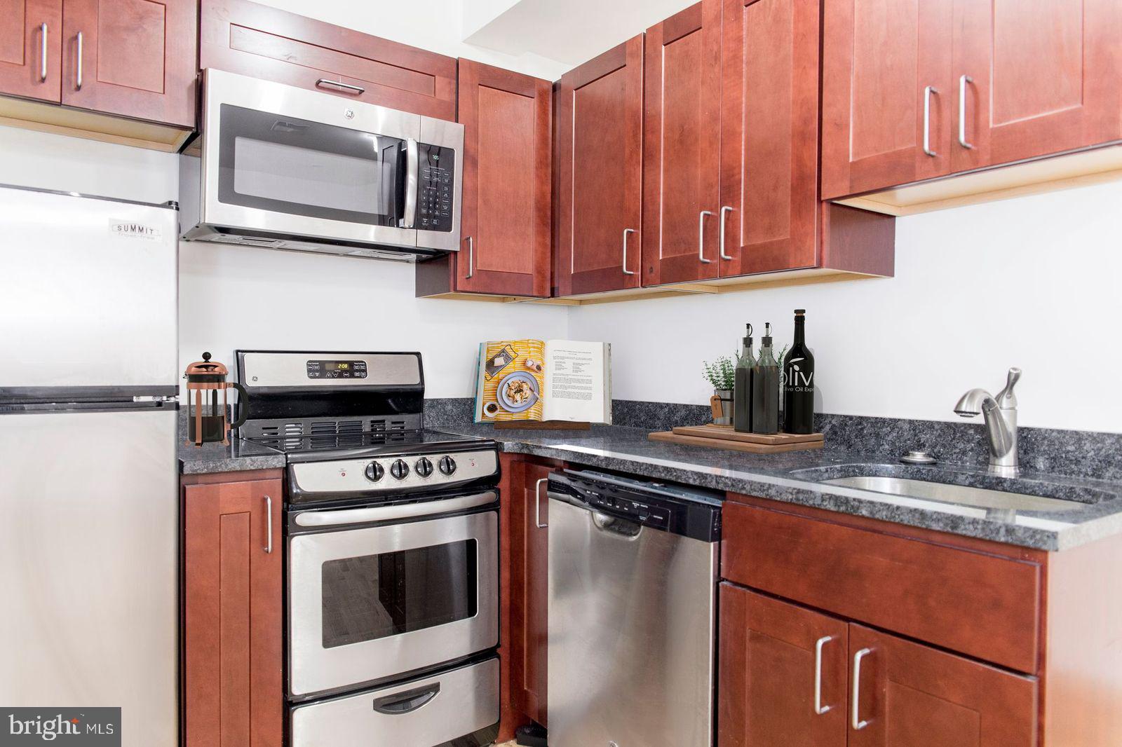 761 S 5TH STREET