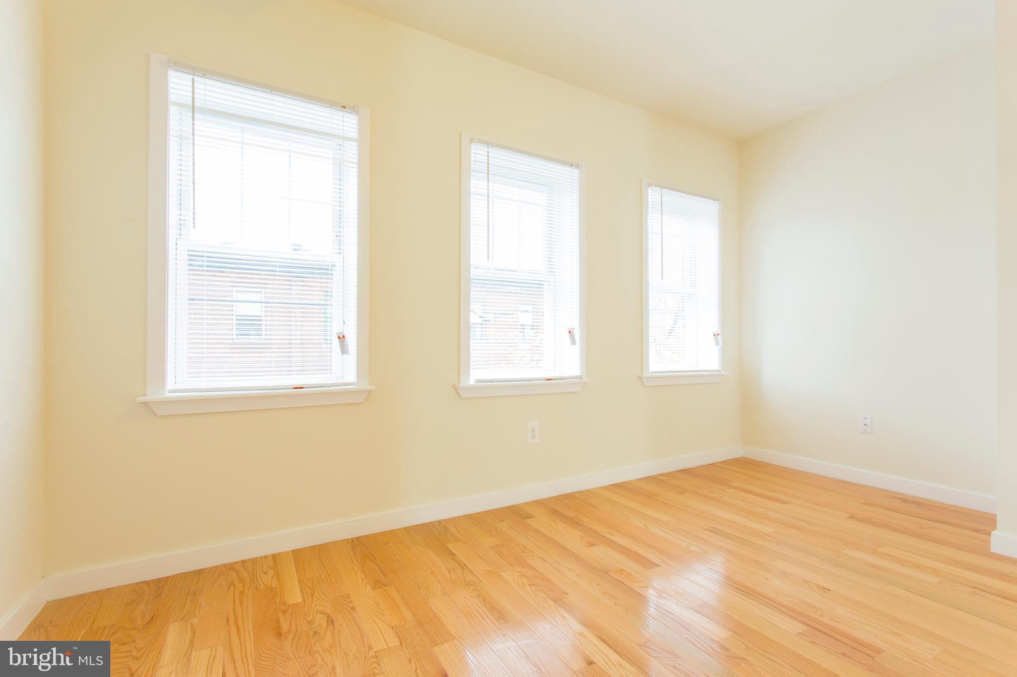 761 S 5TH STREET